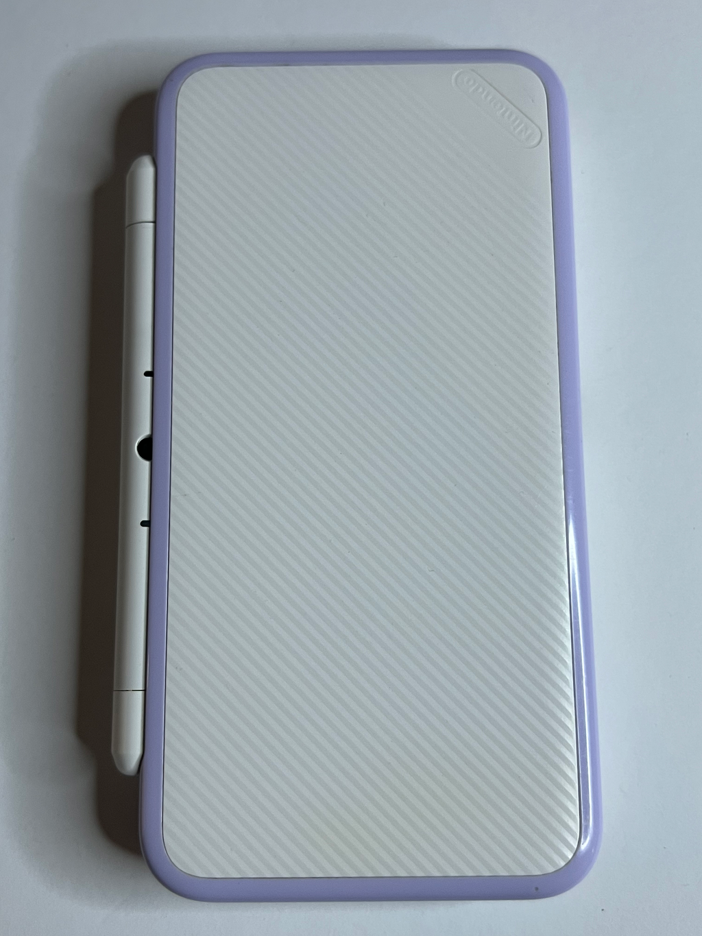 New Nintendo 2DS XL Konsole violett lavendel lila mit 128GB, Pokemon Bank, Poke Mover & vielen Extras