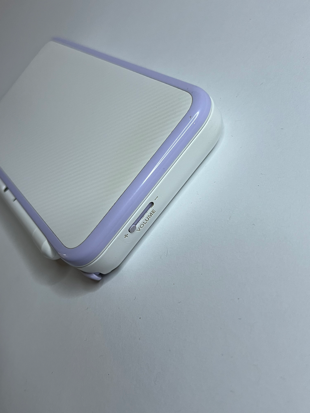 New Nintendo 2DS XL Konsole violett lavendel lila mit 128GB, Pokemon Bank, Poke Mover & vielen Extras