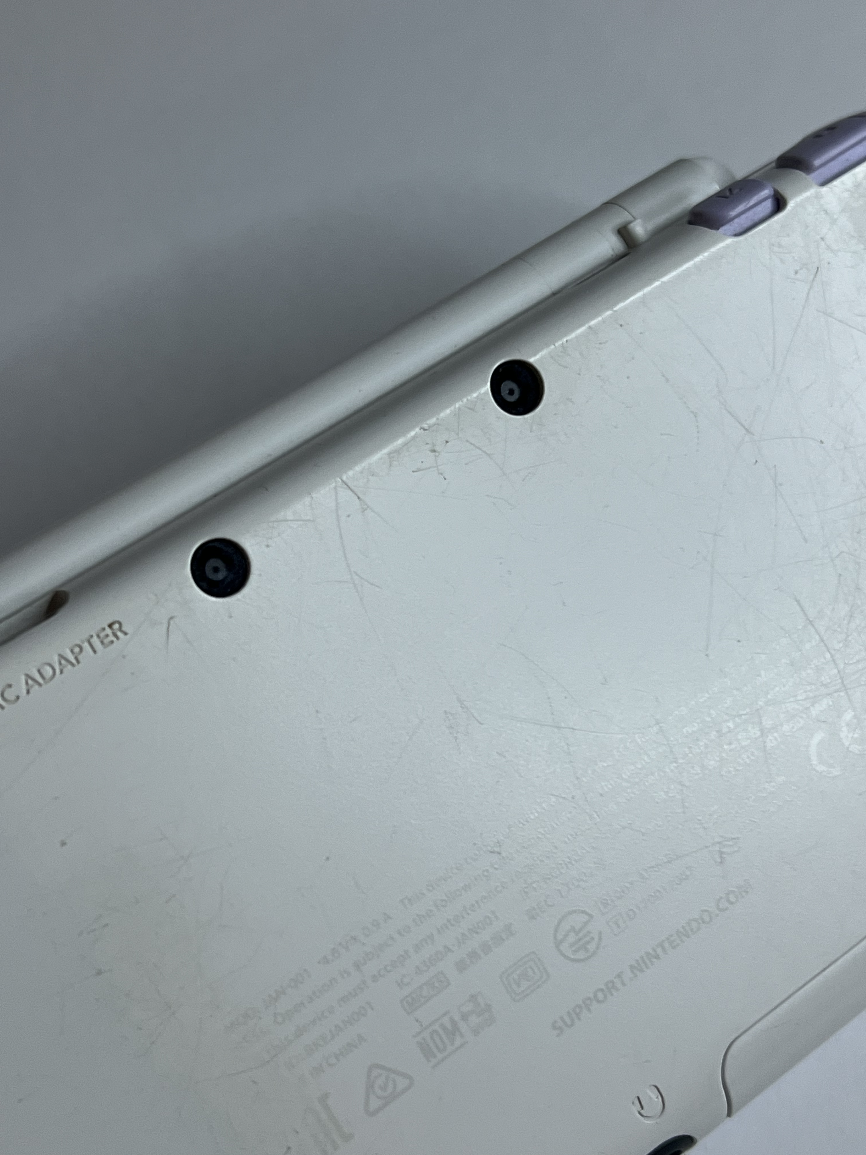 New Nintendo 2DS XL Konsole violett lavendel lila mit 128GB, Pokemon Bank, Poke Mover & vielen Extras