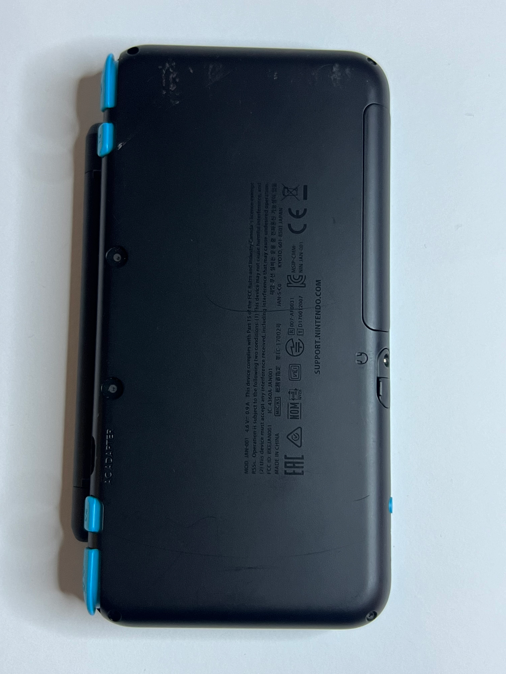 New Nintendo 2DS XL Konsole neon blau mit 128GB, Pokemon Bank, Poke Mover & vielen Extras