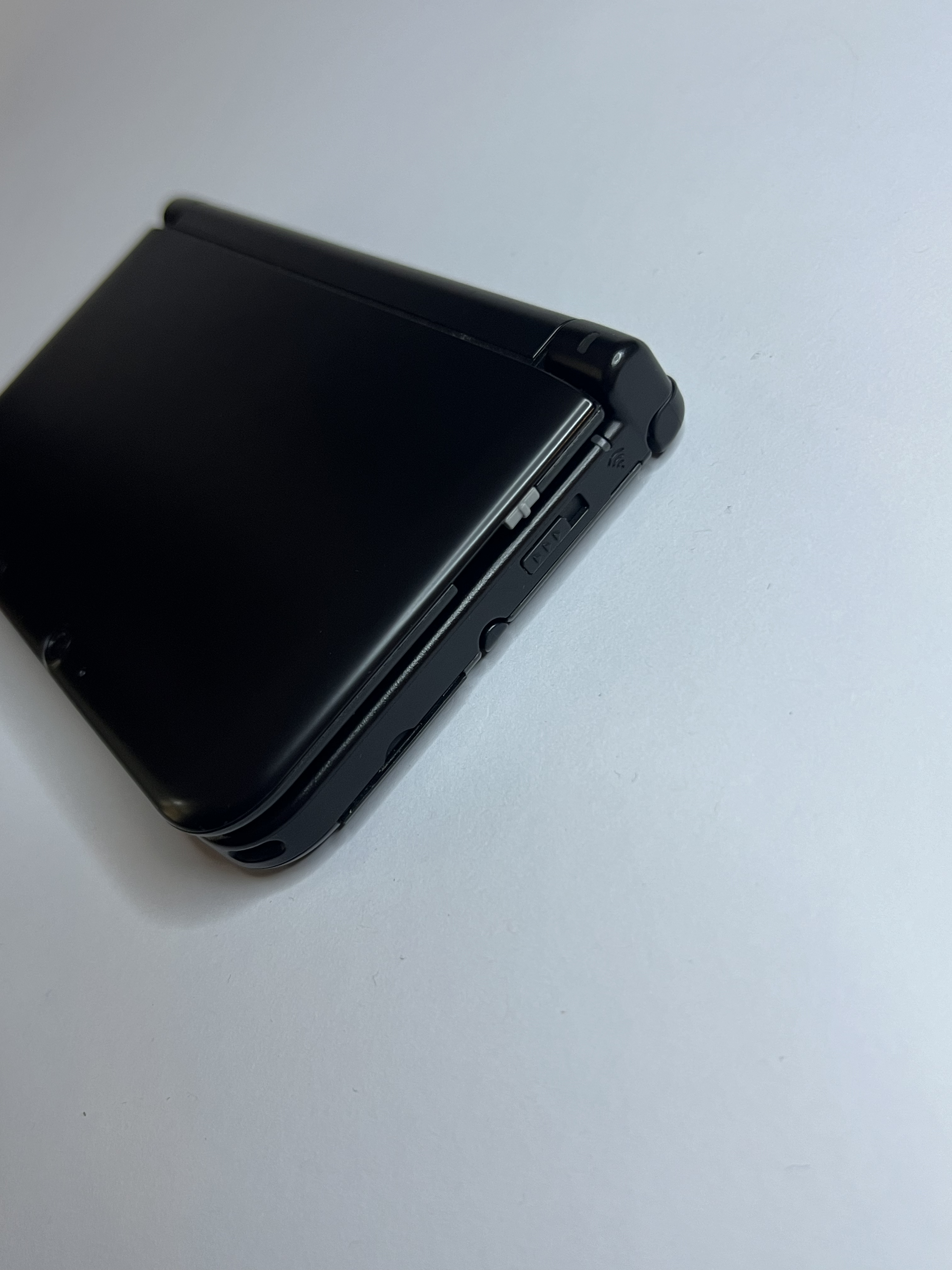 Nintendo 3DS XL Konsole in schwarz mit 128GB, Pokemon Bank, Poke Mover & vielen Extras