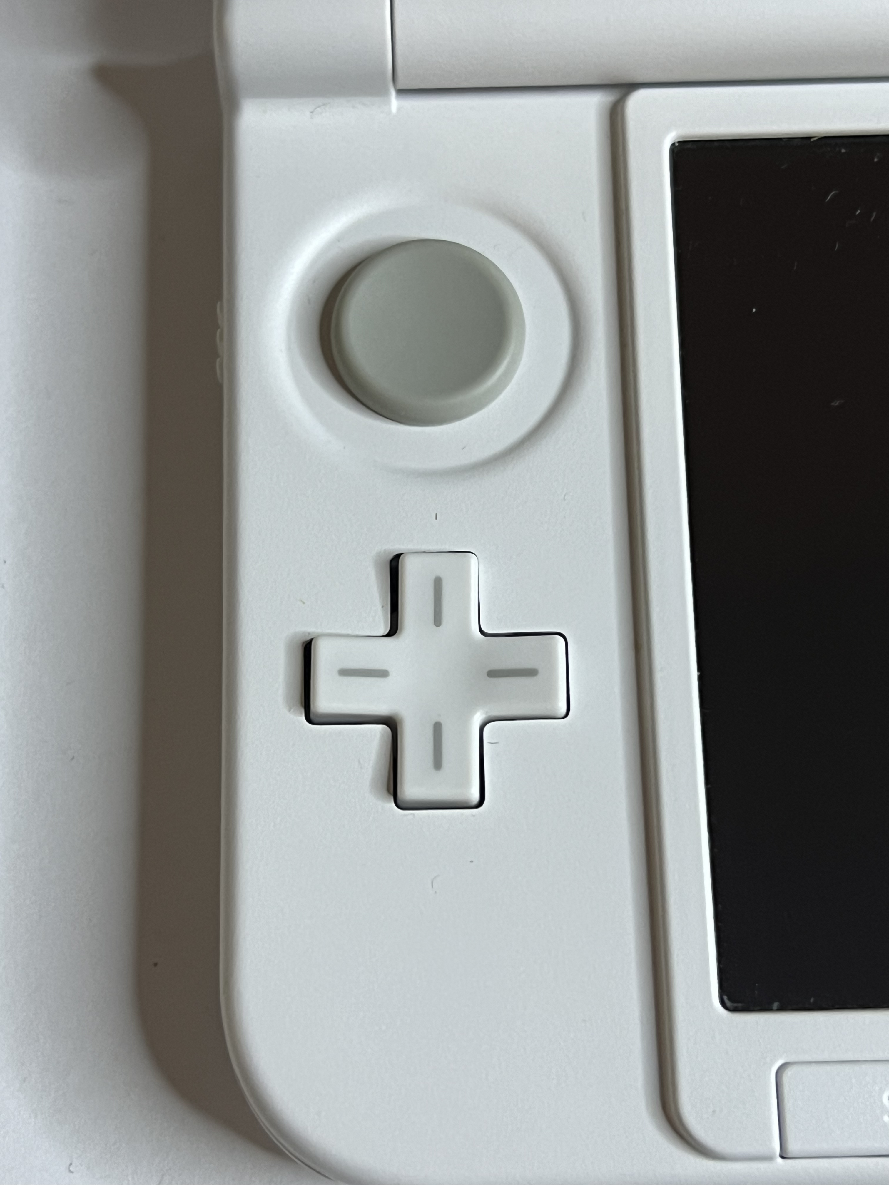 Nintendo 3DS XL Konsole in weiss mit 128GB, Pokemon Bank, Poke Mover & vielen Extras