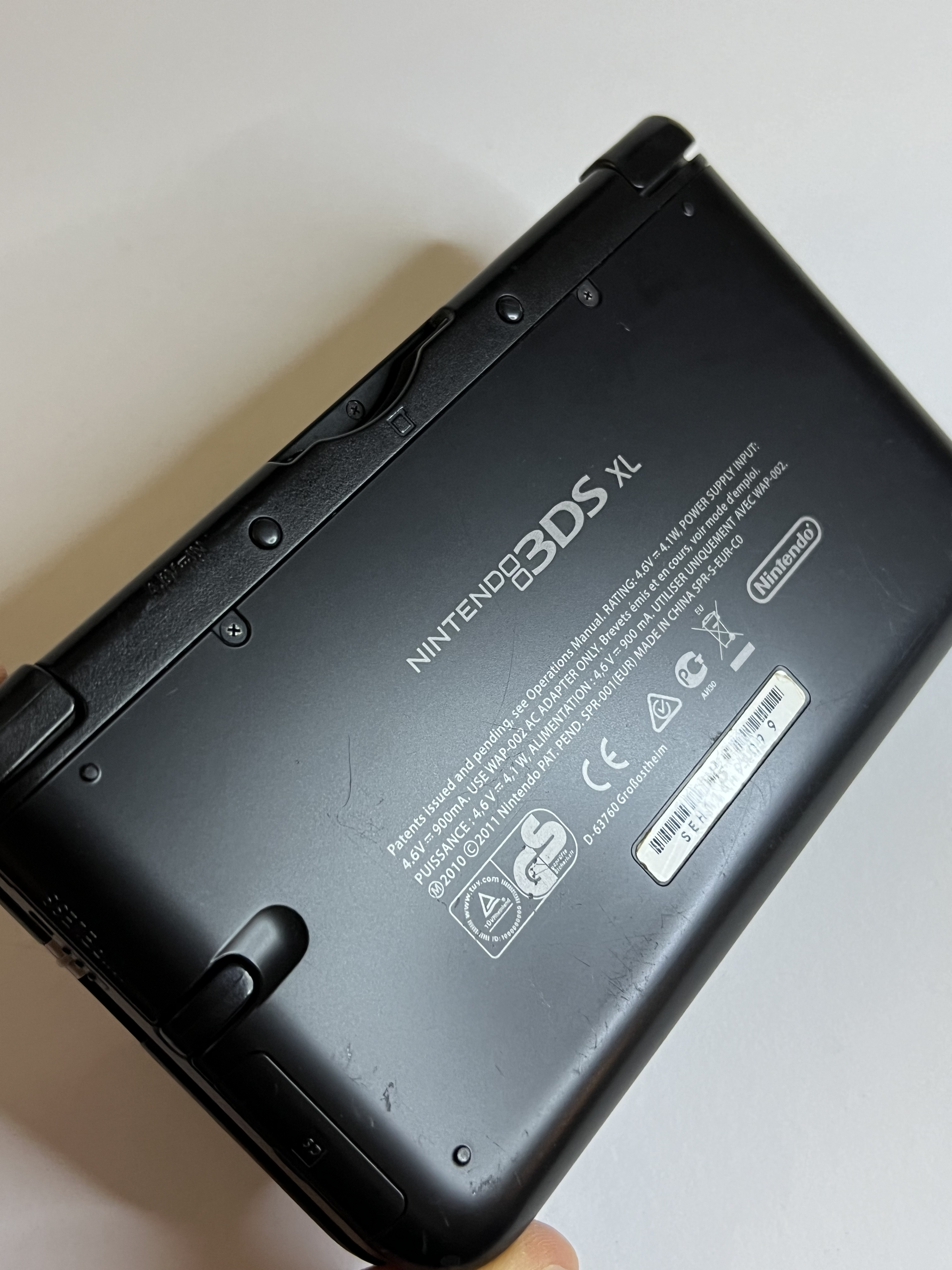 Nintendo 3DS XL Konsole in schwarz mit 128GB, Pokemon Bank, Poke Mover & vielen Extras