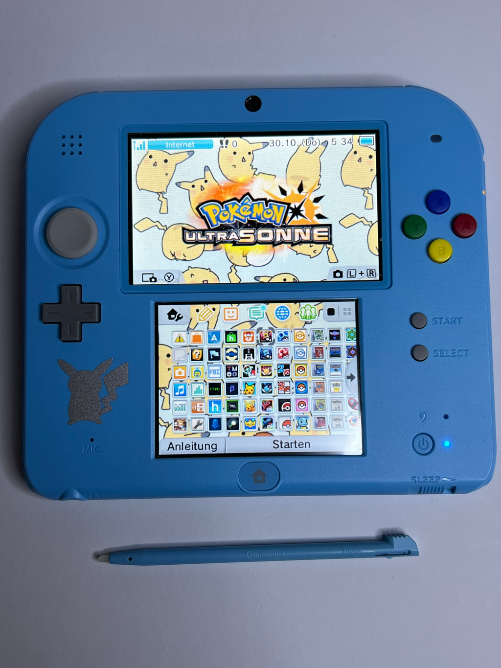 Nintendo 2DS Konsole Pokemon Mond Edition mit 128GB, Pokemon Bank, Poke Mover & vielen Extras