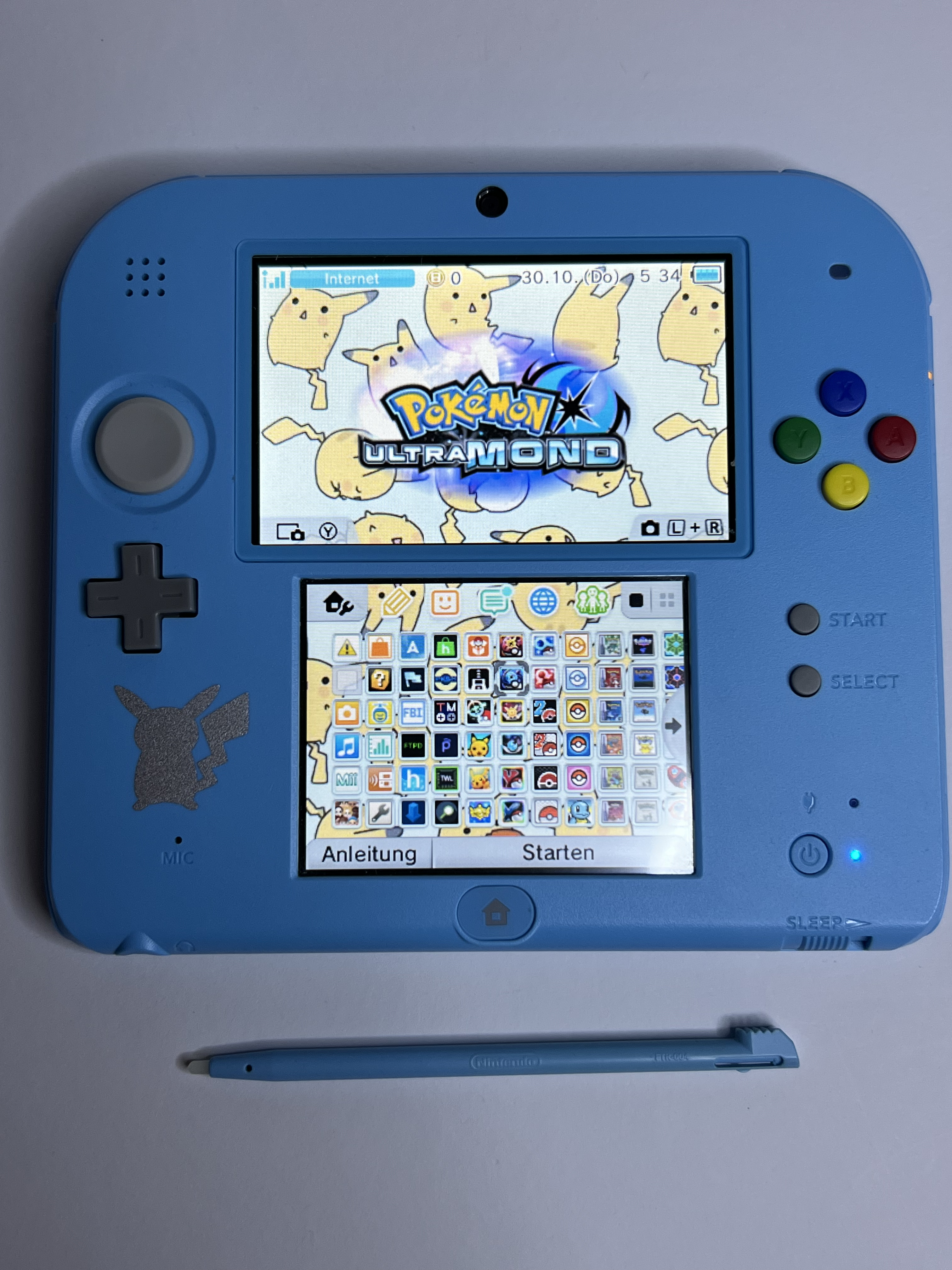 Nintendo 2DS Konsole Pokemon Mond Edition mit 128GB, Pokemon Bank, Poke Mover & vielen Extras
