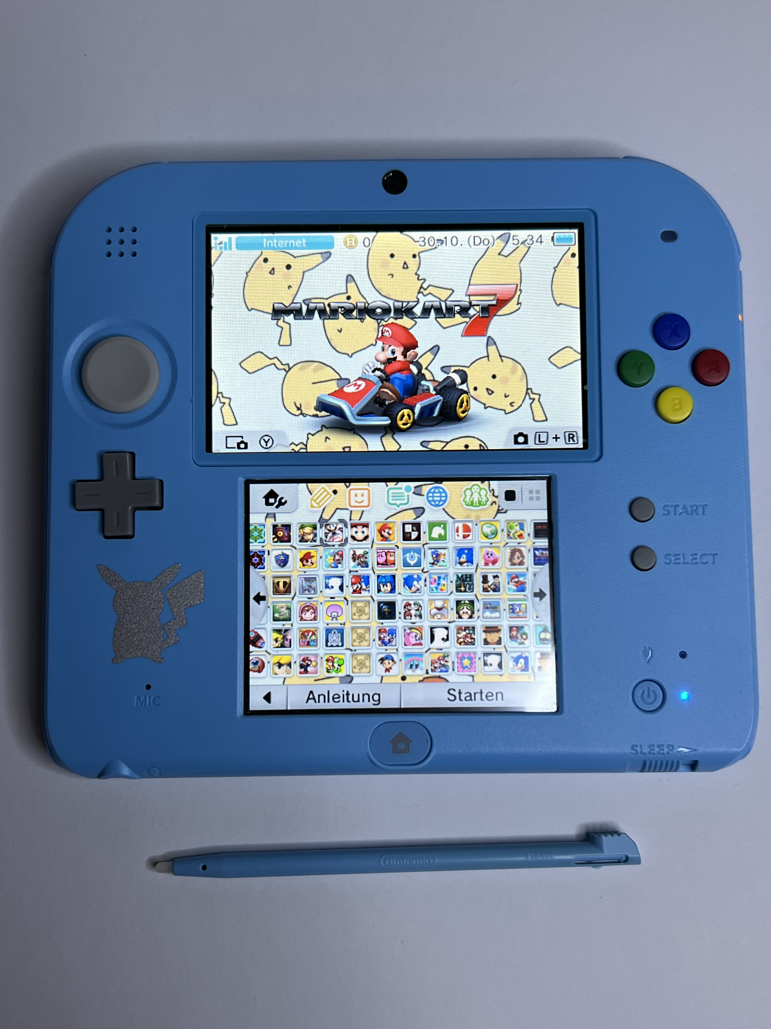 Nintendo 2DS Konsole Pokemon Mond Edition mit 128GB, Pokemon Bank, Poke Mover & vielen Extras