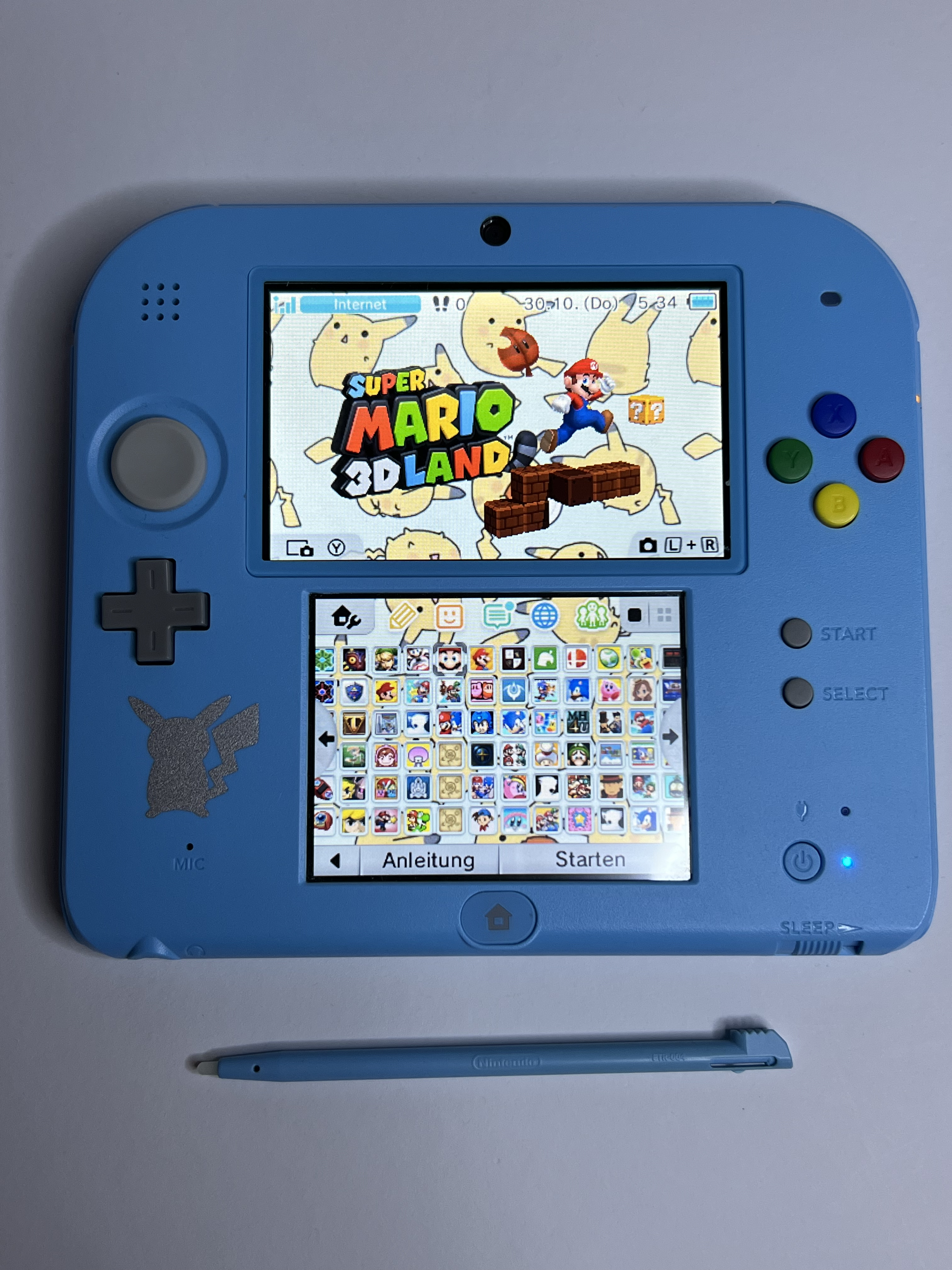 Nintendo 2DS Konsole Pokemon Mond Edition mit 128GB, Pokemon Bank, Poke Mover & vielen Extras