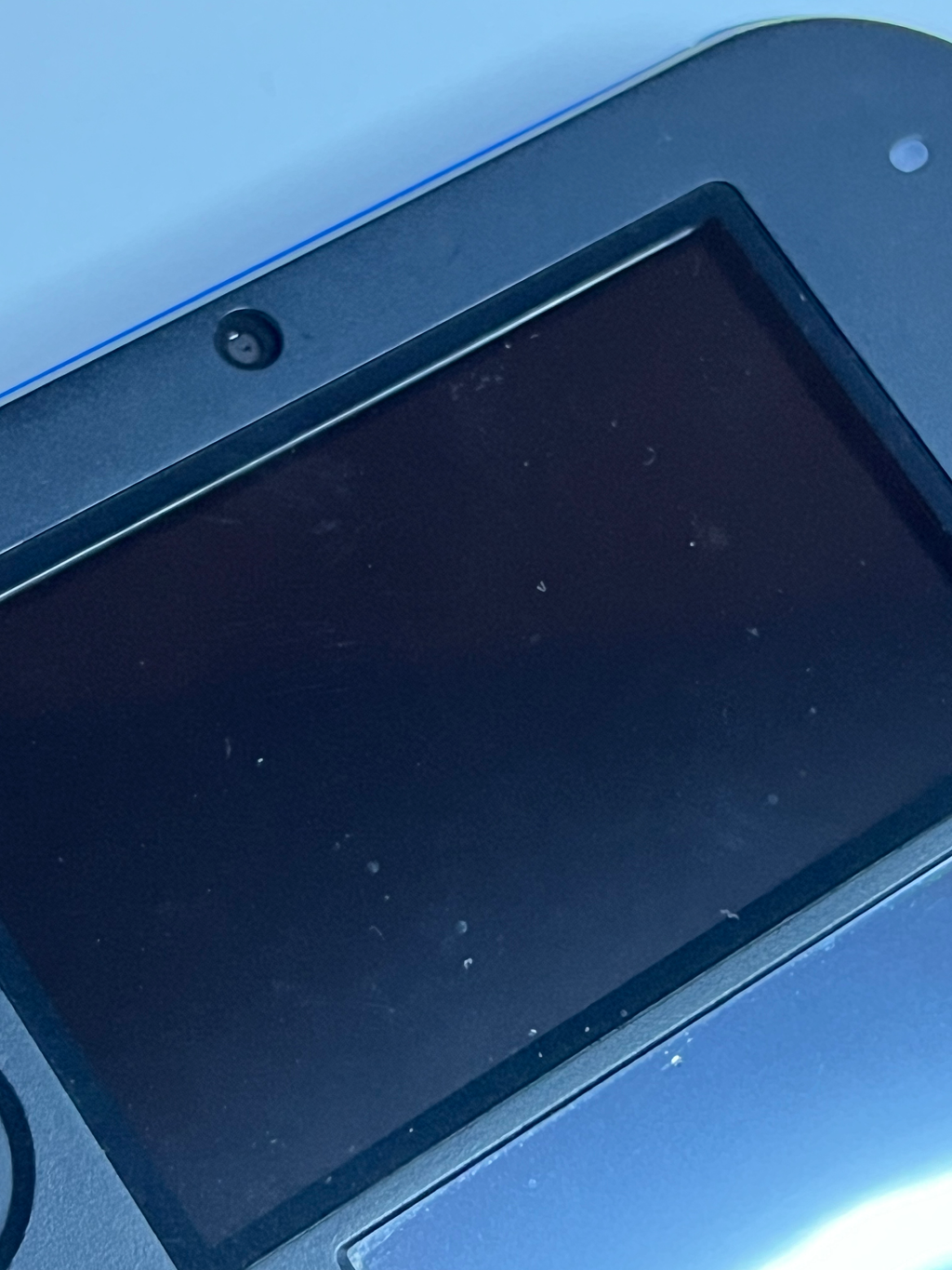 Nintendo 2DS Konsole mit 128GB, Pokemon Bank, Poke Mover & vielen Extras