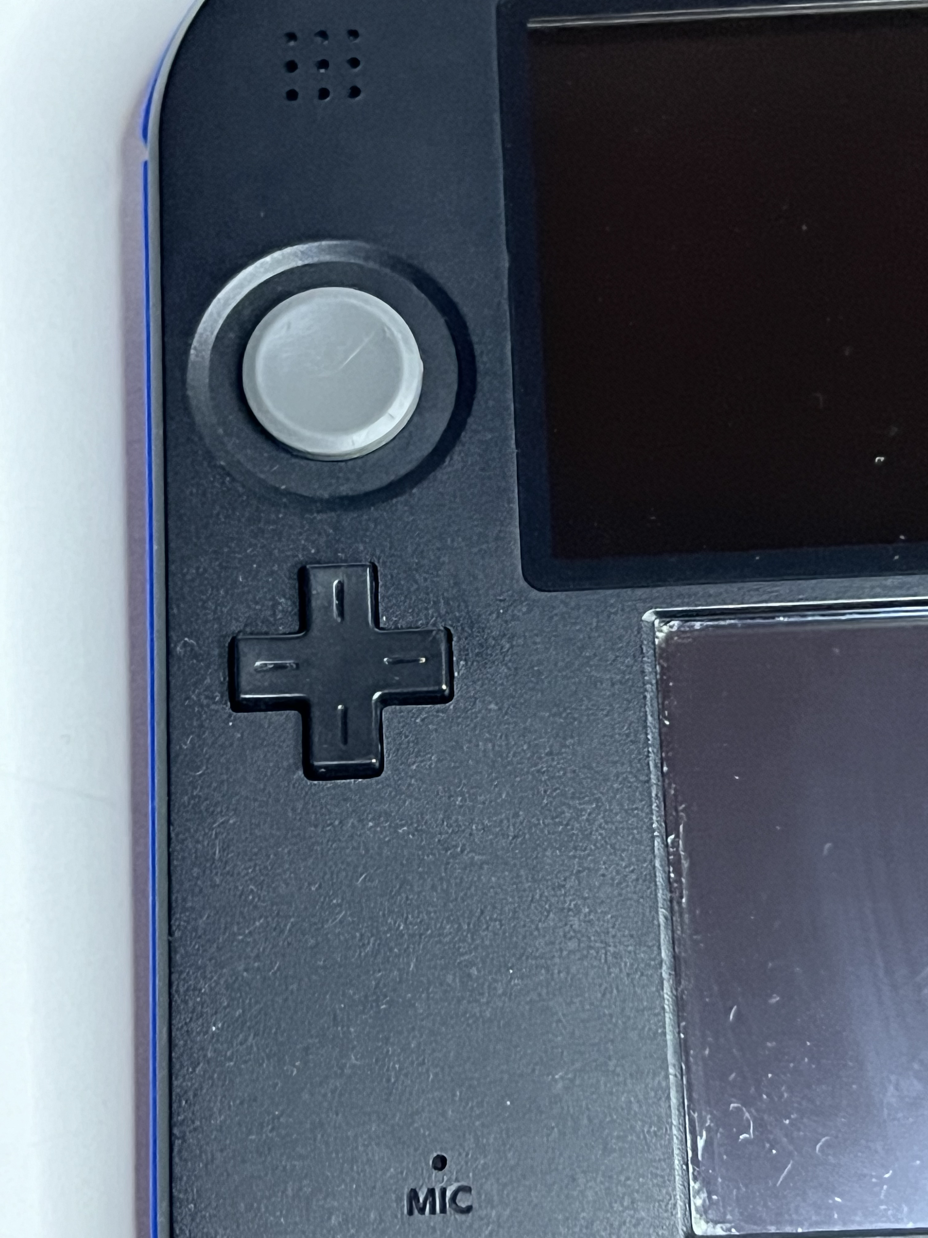 Nintendo 2DS Konsole mit 128GB, Pokemon Bank, Poke Mover & vielen Extras