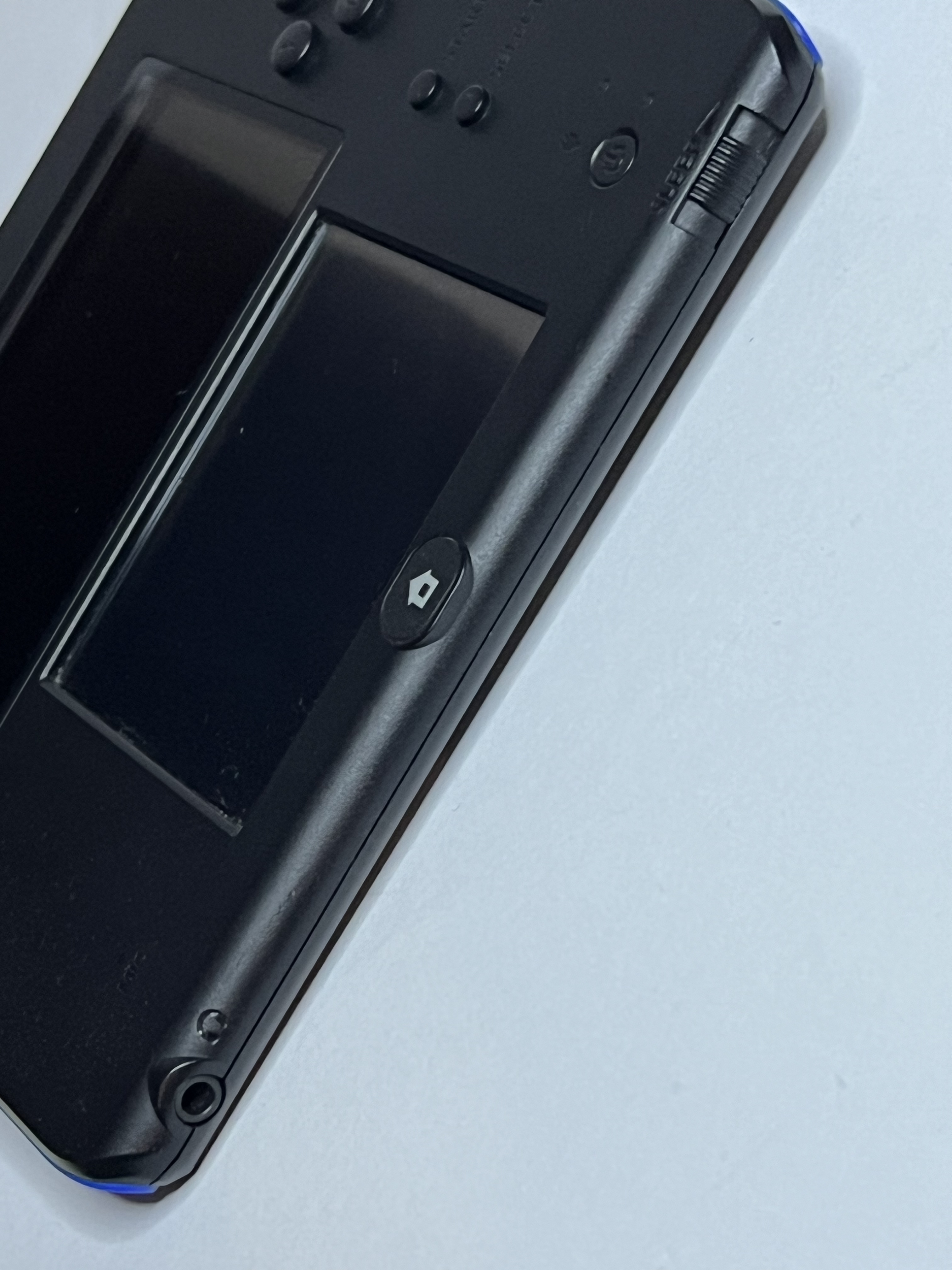 Nintendo 2DS Konsole mit 128GB, Pokemon Bank, Poke Mover & vielen Extras