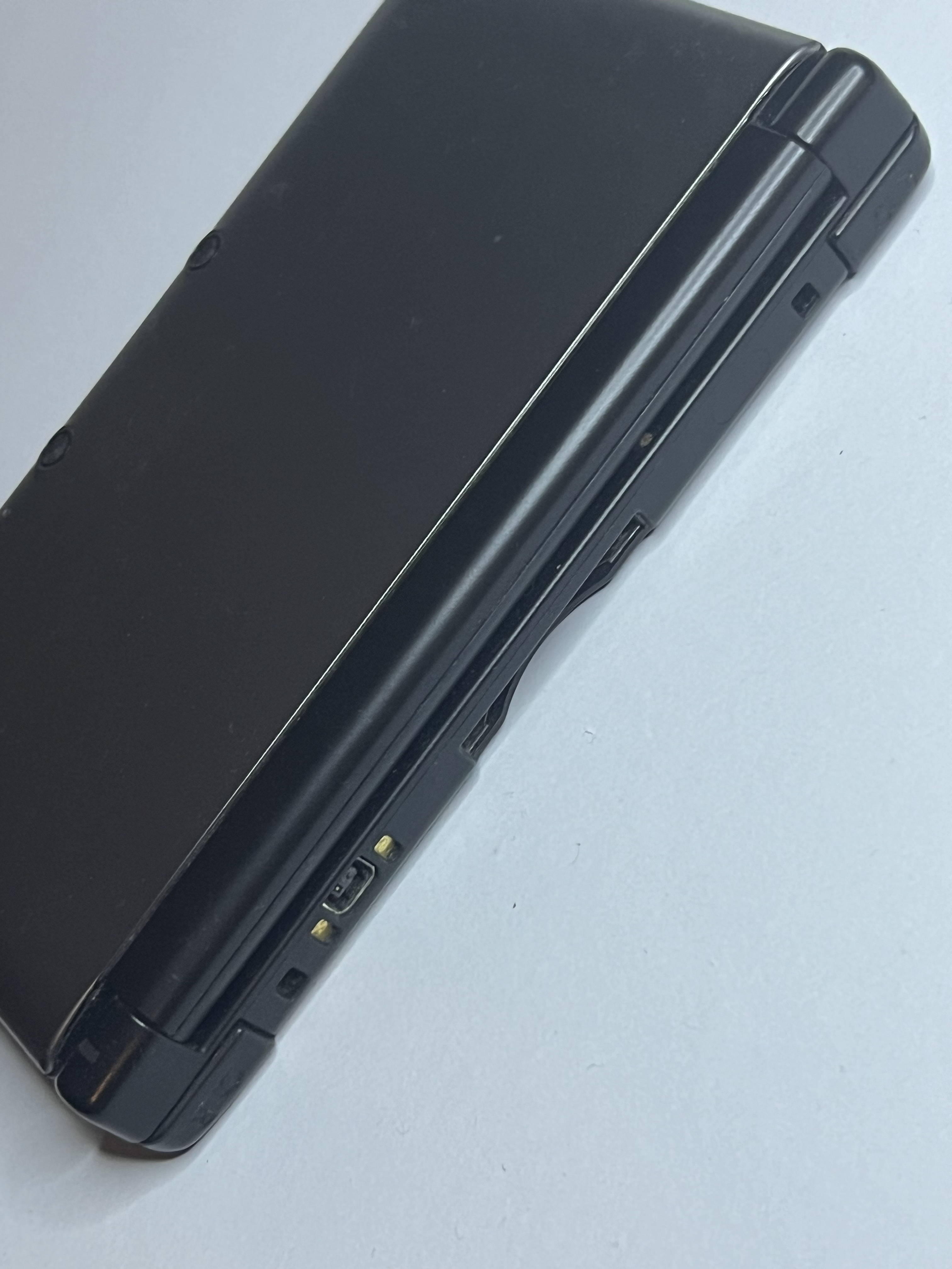 Nintendo 3DS XL Konsole silber in OVP mit 128GB, Pokemon Bank, Poke Mover & vielen Extras