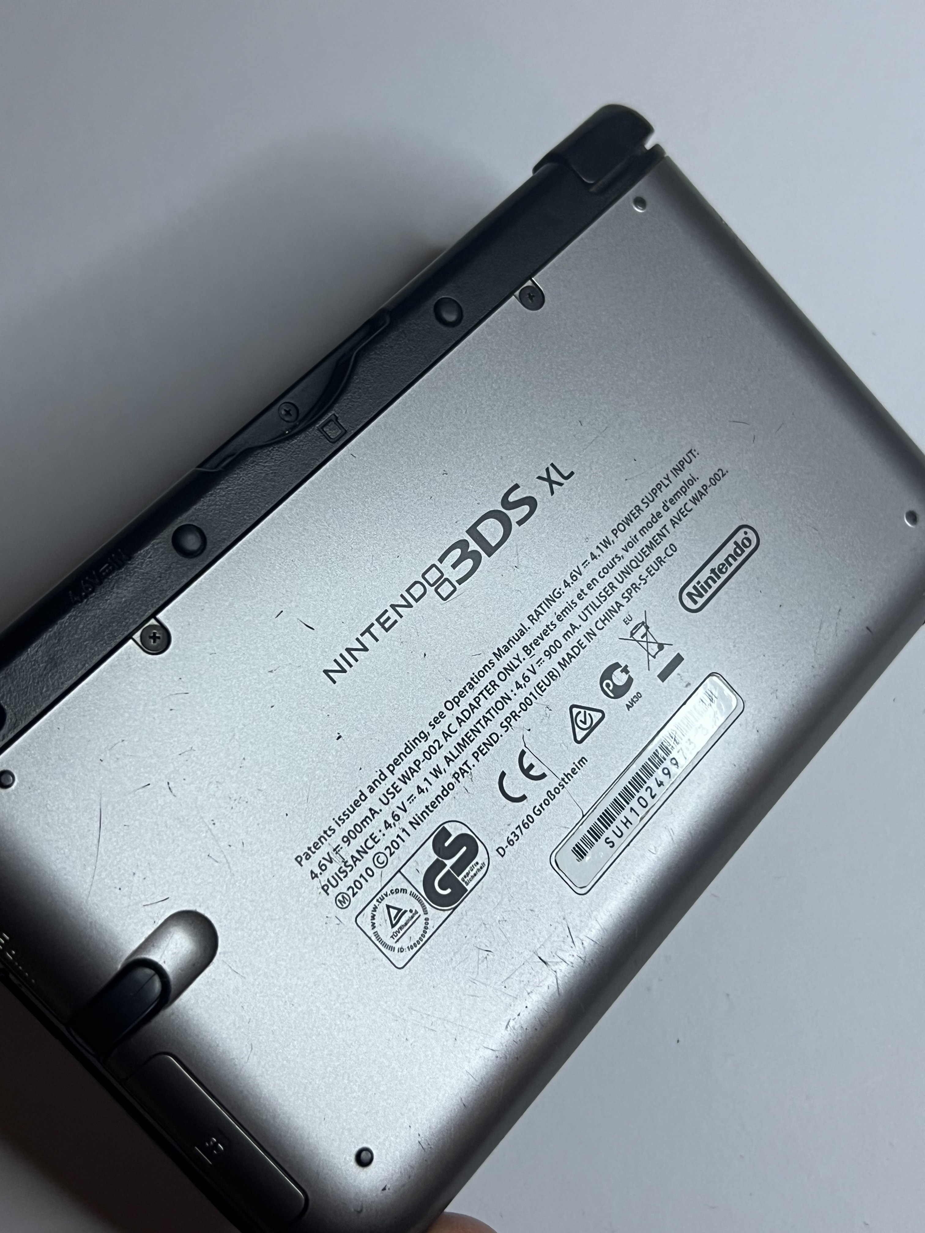 Nintendo 3DS XL Konsole silber in OVP mit 128GB, Pokemon Bank, Poke Mover & vielen Extras