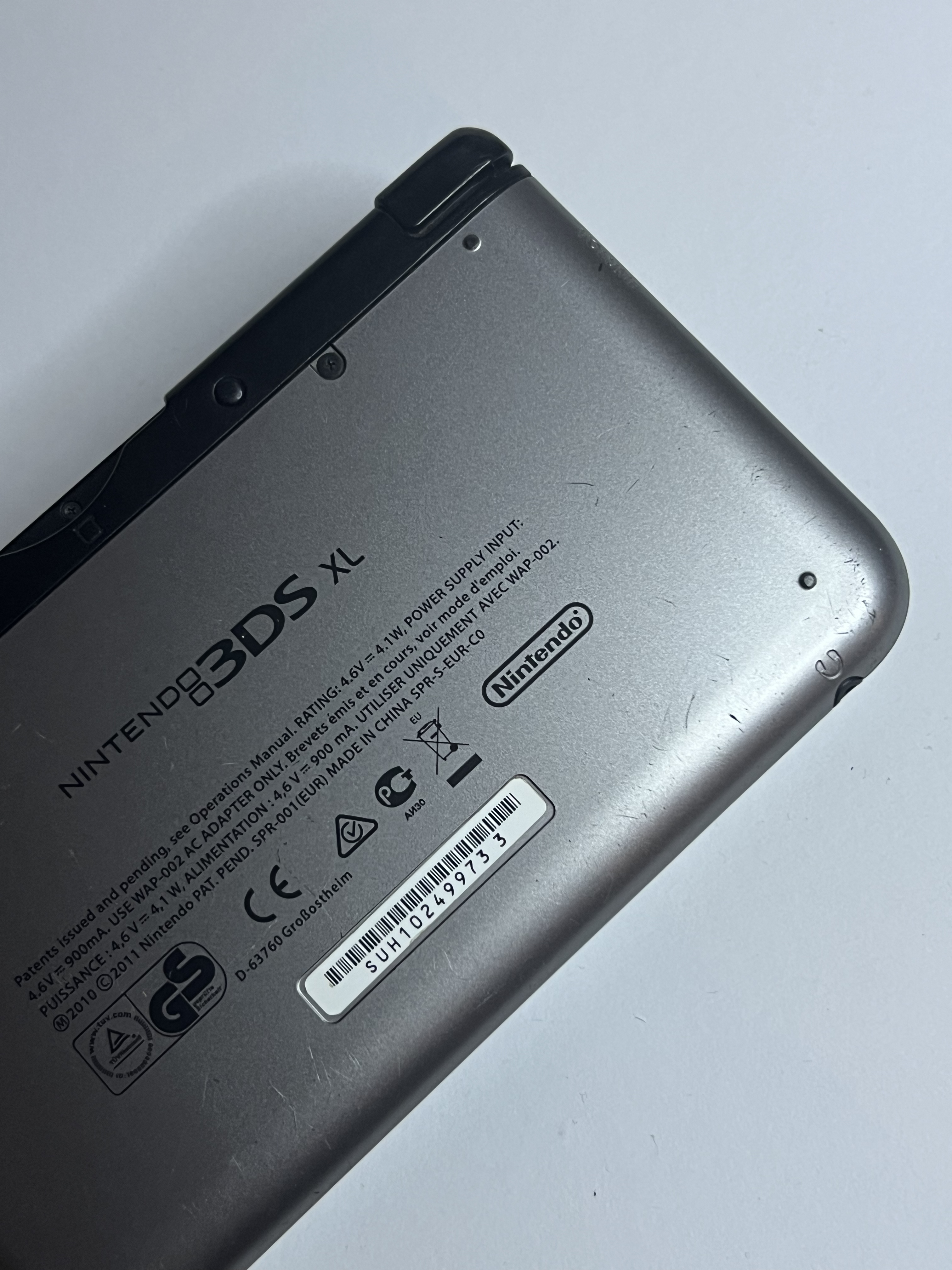 Nintendo 3DS XL Konsole silber in OVP mit 128GB, Pokemon Bank, Poke Mover & vielen Extras