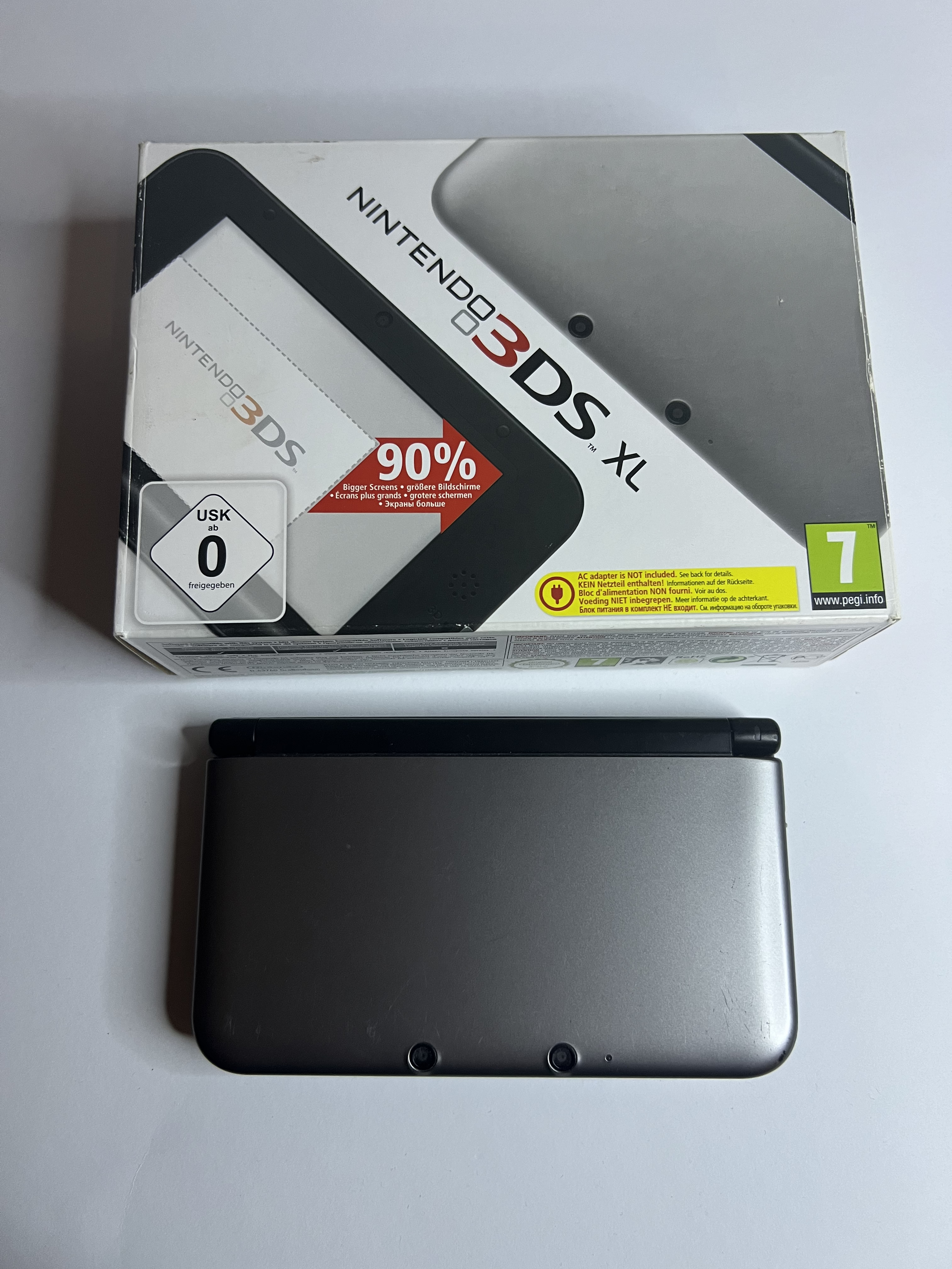 Nintendo 3DS XL Konsole silber in OVP mit 128GB, Pokemon Bank, Poke Mover & vielen Extras
