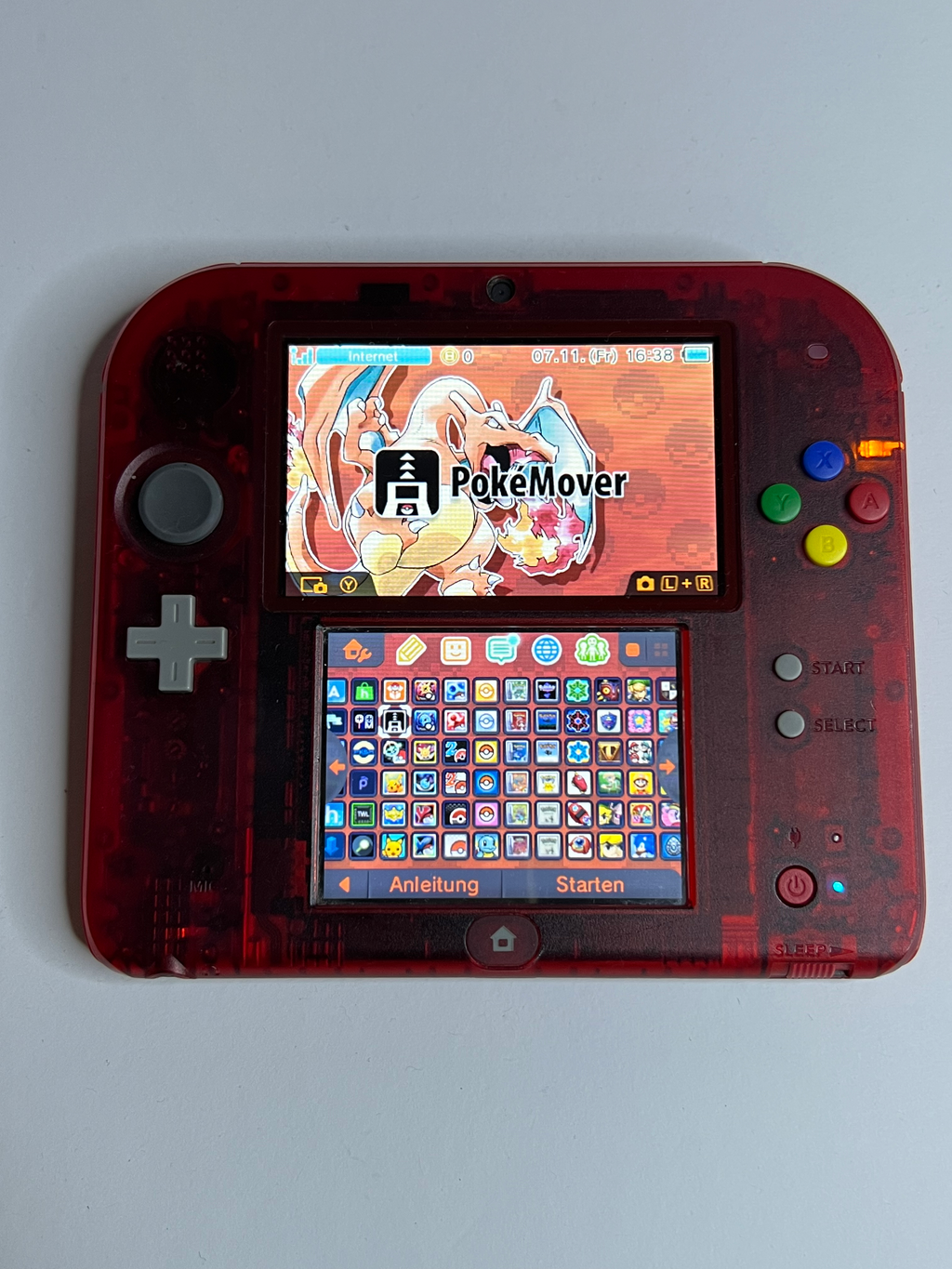 Nintendo 2DS Pokemon Rote Edition mit 128GB, Pokemon Bank, Poke Mover & vielen Extras