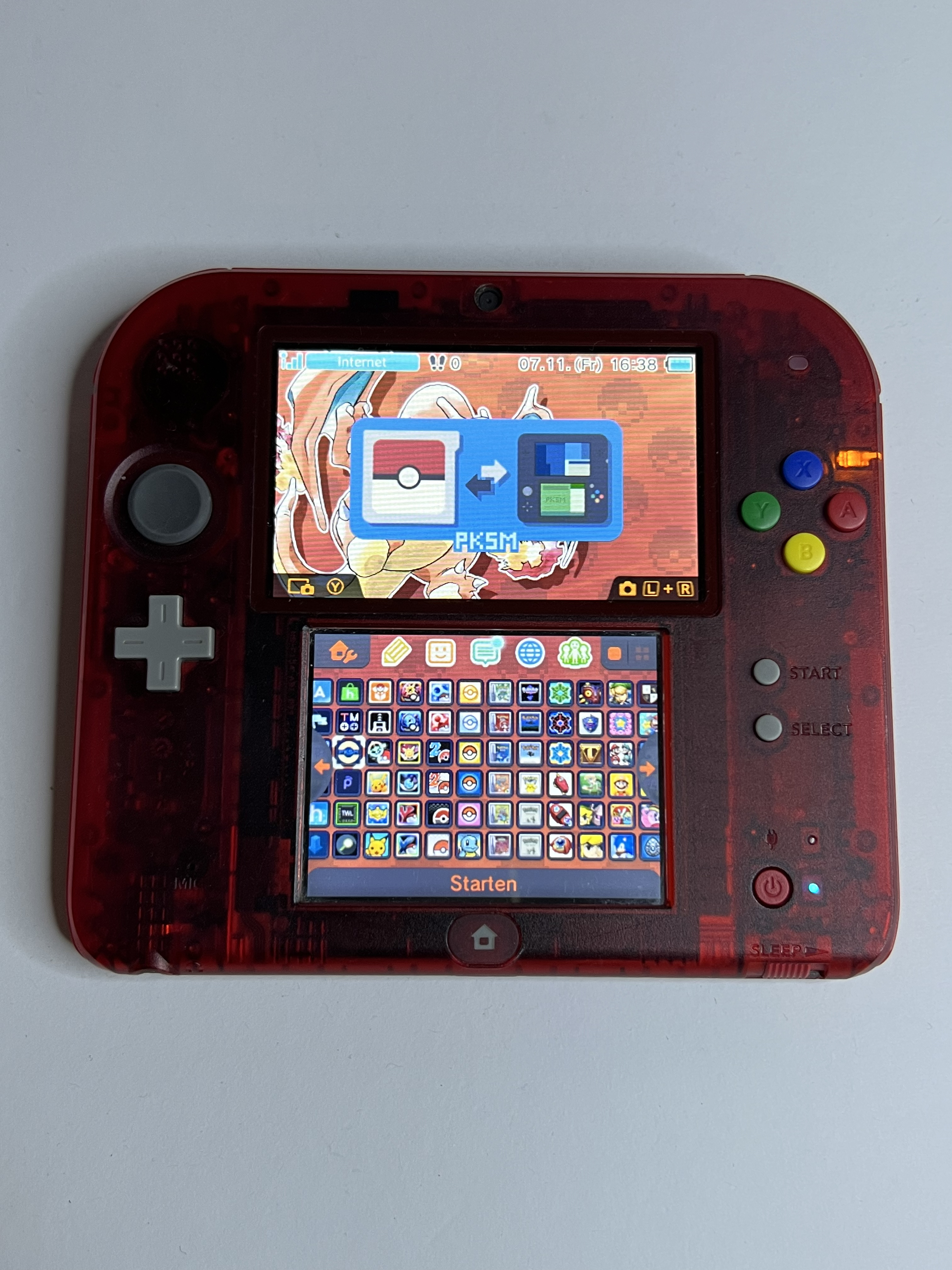 Nintendo 2DS Pokemon Rote Edition mit 128GB, Pokemon Bank, Poke Mover & vielen Extras