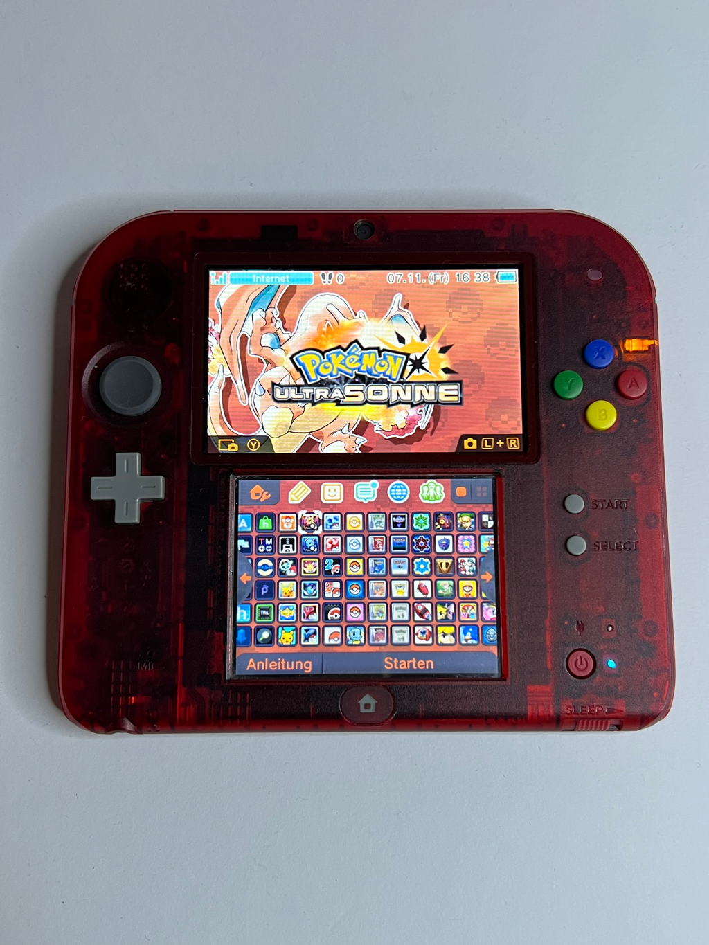 Nintendo 2DS Pokemon Rote Edition mit 128GB, Pokemon Bank, Poke Mover & vielen Extras