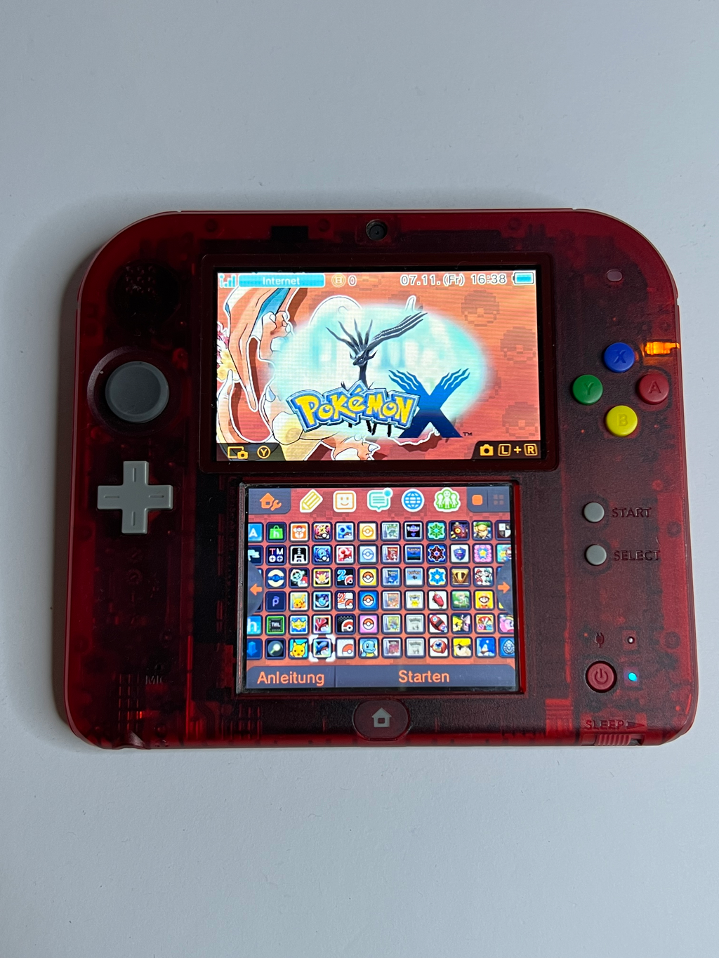 Nintendo 2DS Pokemon Rote Edition mit 128GB, Pokemon Bank, Poke Mover & vielen Extras