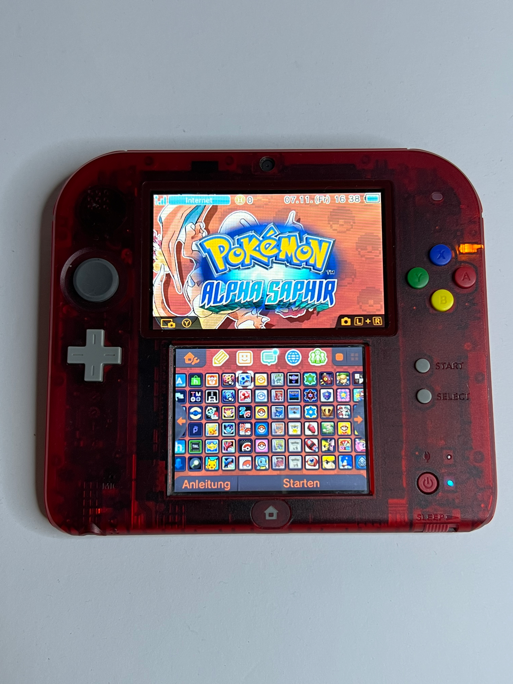 Nintendo 2DS Pokemon Rote Edition mit 128GB, Pokemon Bank, Poke Mover & vielen Extras