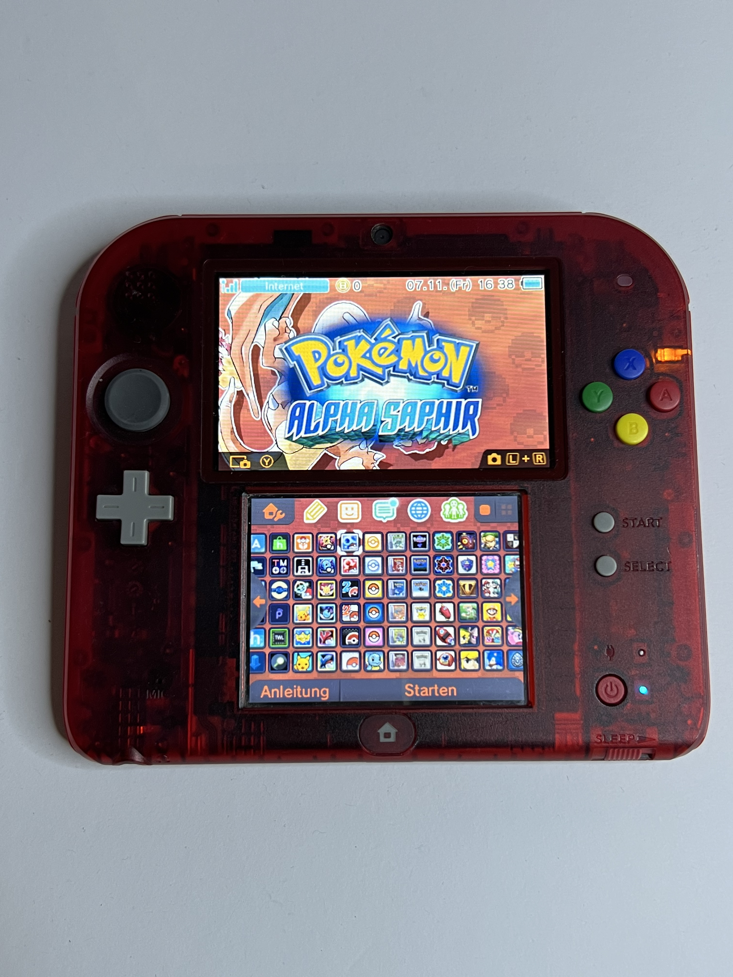 Nintendo 2DS Pokemon Rote Edition mit 128GB, Pokemon Bank, Poke Mover & vielen Extras