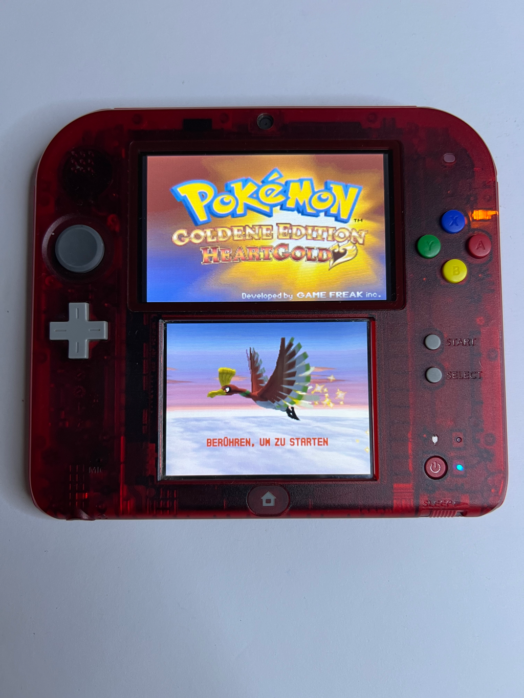 Nintendo 2DS Pokemon Rote Edition mit 128GB, Pokemon Bank, Poke Mover & vielen Extras