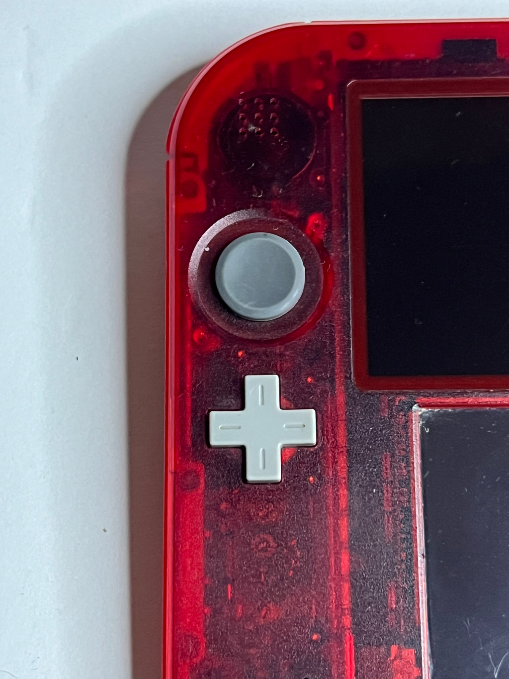 Nintendo 2DS Pokemon Rote Edition mit 128GB, Pokemon Bank, Poke Mover & vielen Extras