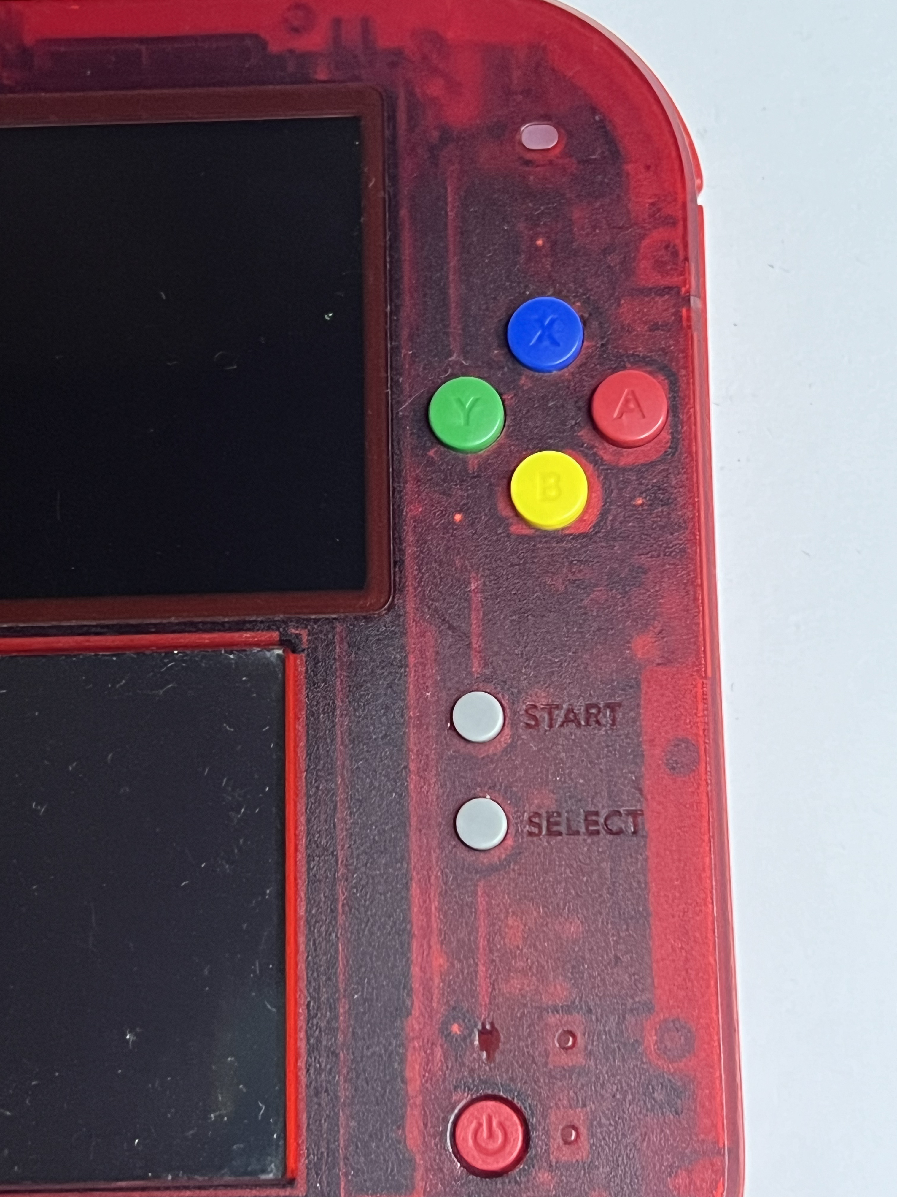 Nintendo 2DS Pokemon Rote Edition mit 128GB, Pokemon Bank, Poke Mover & vielen Extras