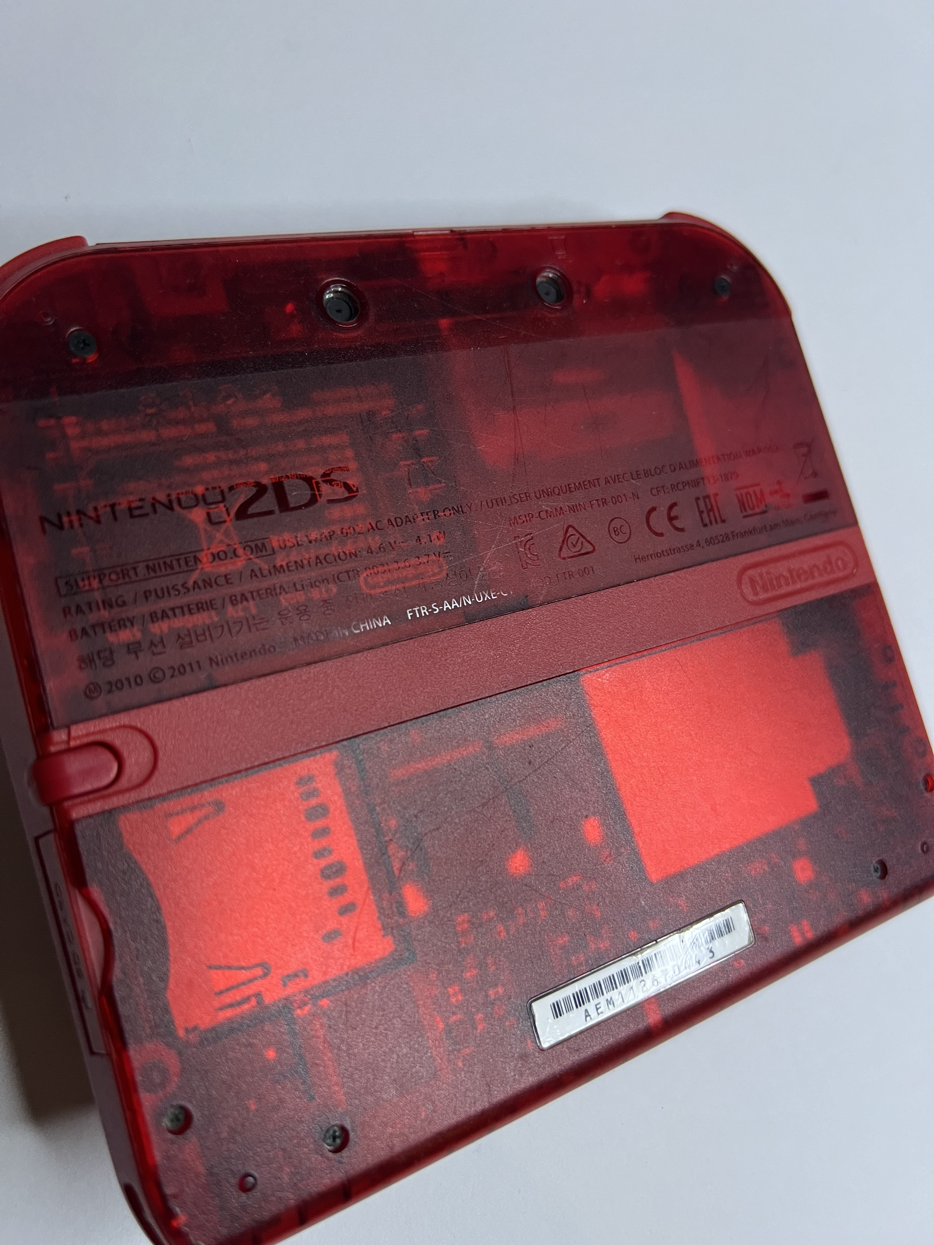 Nintendo 2DS Pokemon Rote Edition mit 128GB, Pokemon Bank, Poke Mover & vielen Extras