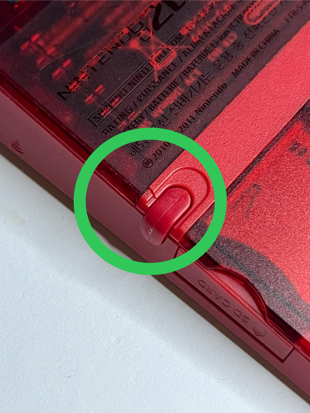 Nintendo 2DS Pokemon Rote Edition mit 128GB, Pokemon Bank, Poke Mover & vielen Extras