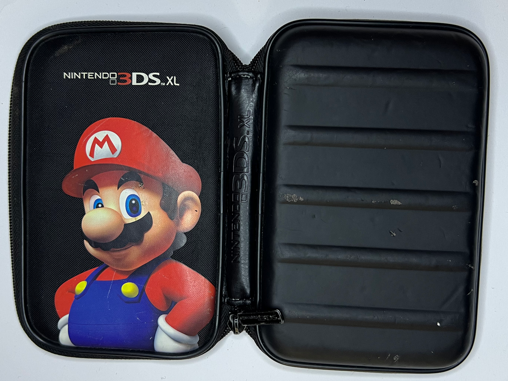 Nintendo Super Mario Schutztasche kompatibel mit Nintendo 3DS XL, New 3DS XL & New 2DS XL