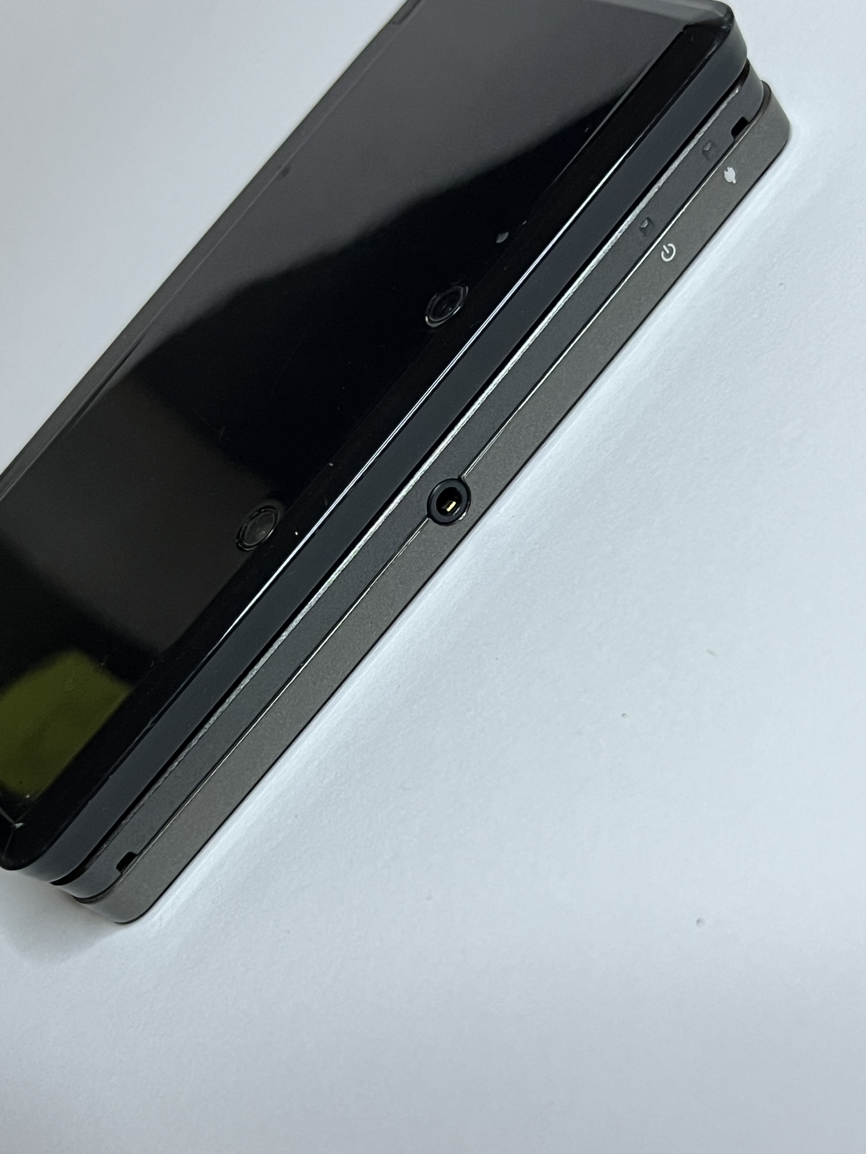 Nintendo 3DS Konsole in cosmos schwarz mit 128GB, Pokemon Bank, Poke Mover & vielen Extras