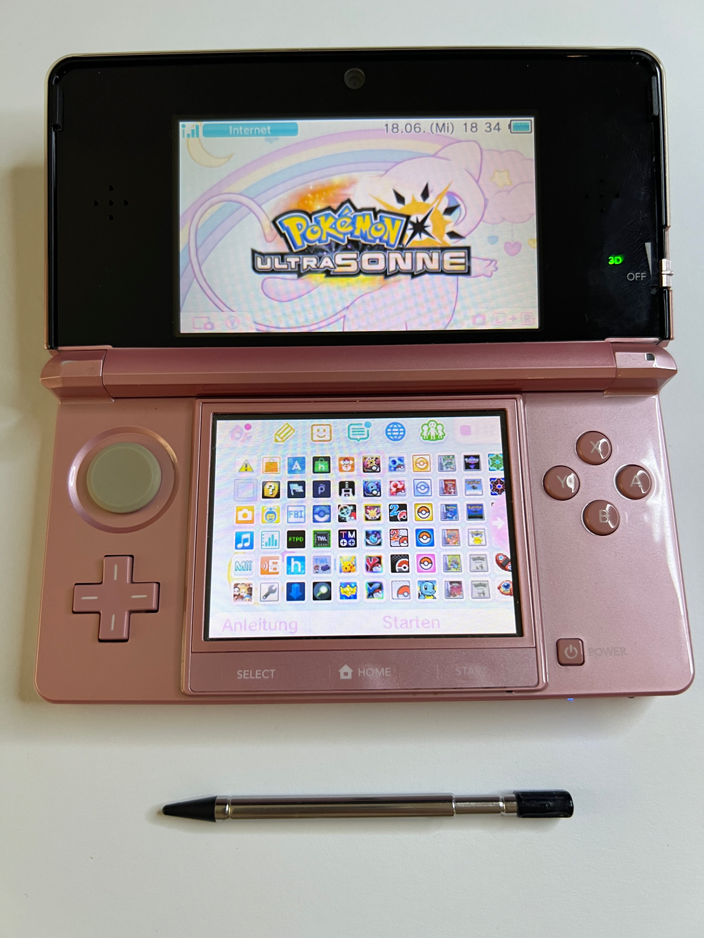 Nintendo 3DS Konsole in rosa pink mit 128GB, Pokemon Bank, Poke Mover & vielen Extras