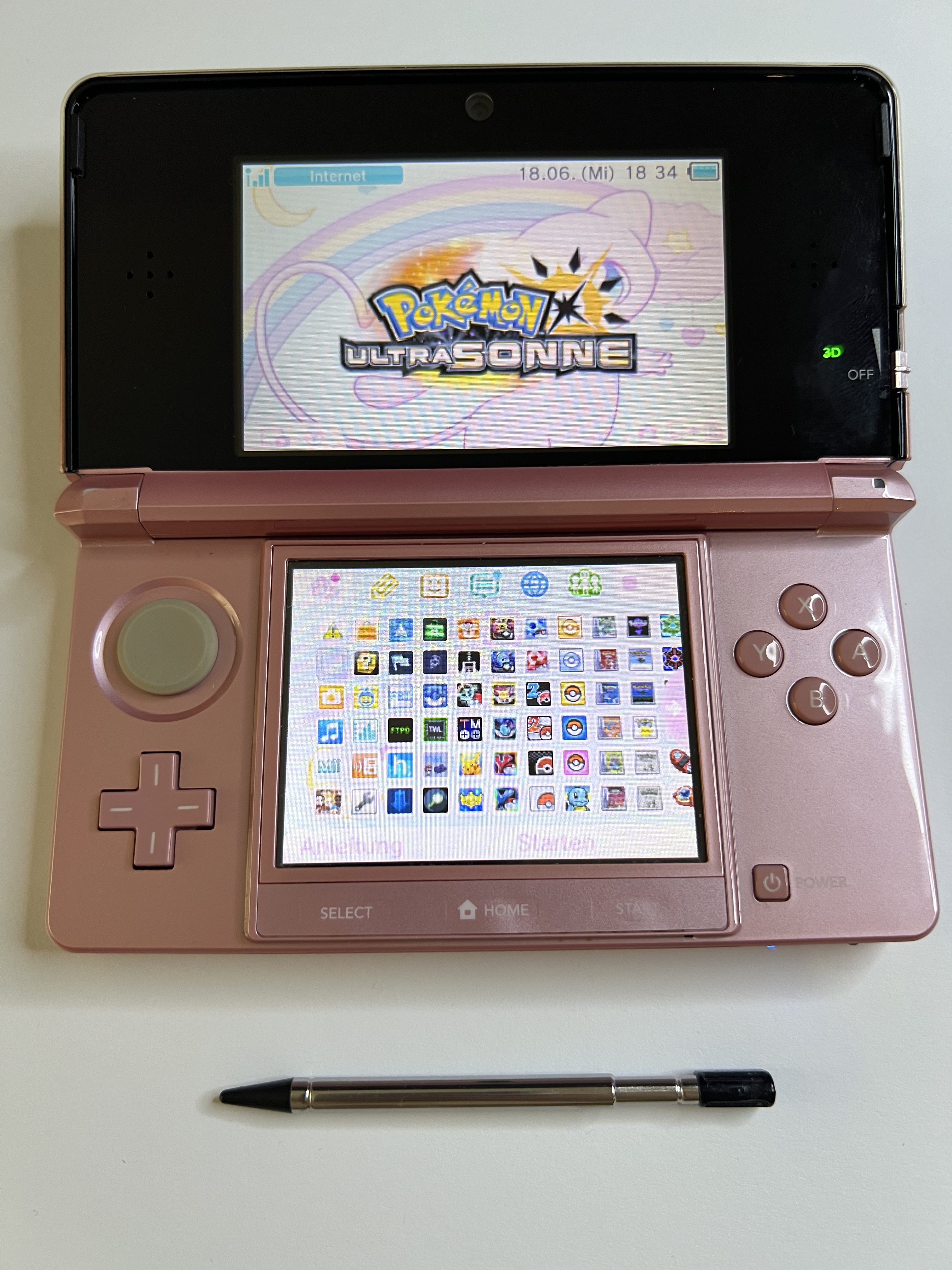 Nintendo 3DS Konsole in rosa pink mit 128GB, Pokemon Bank, Poke Mover & vielen Extras