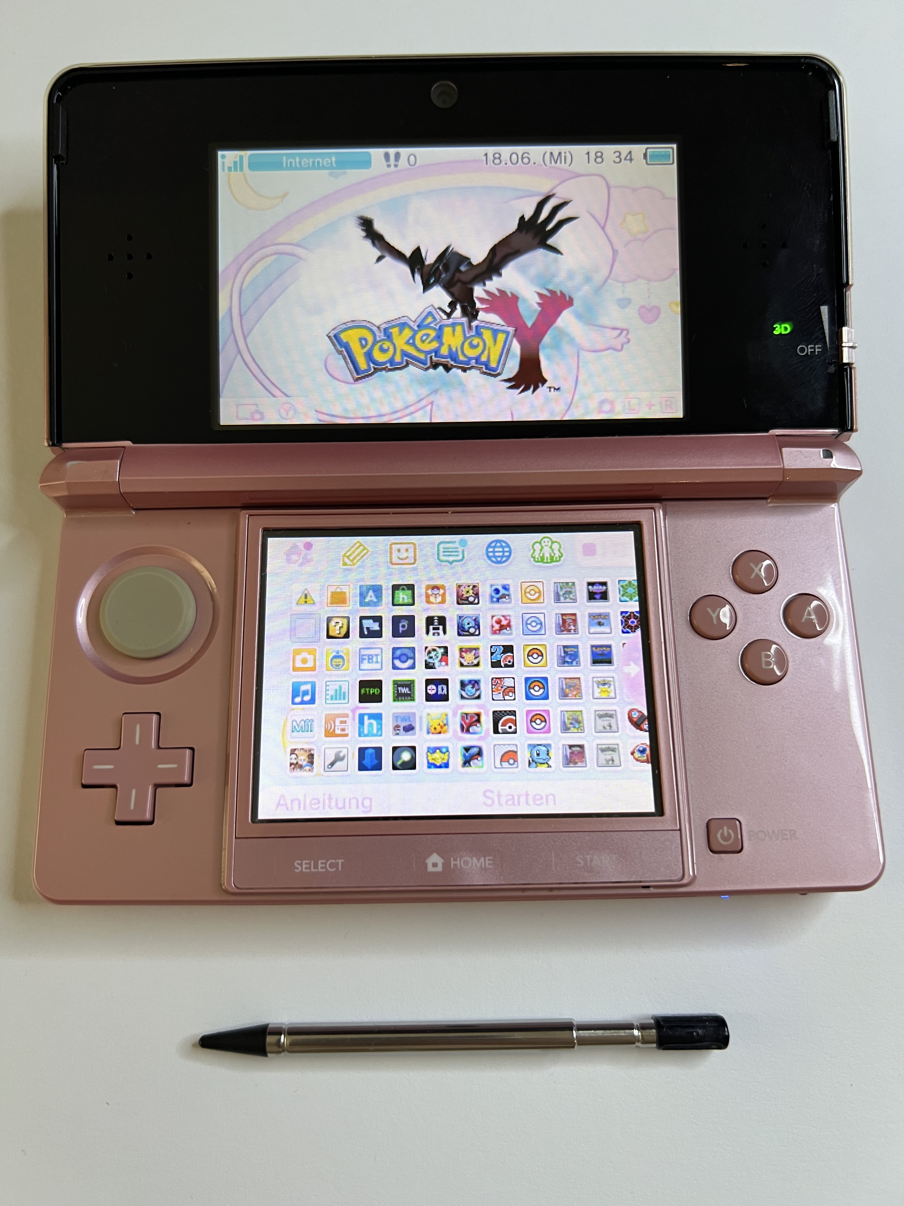 Nintendo 3DS Konsole in rosa pink mit 128GB, Pokemon Bank, Poke Mover & vielen Extras