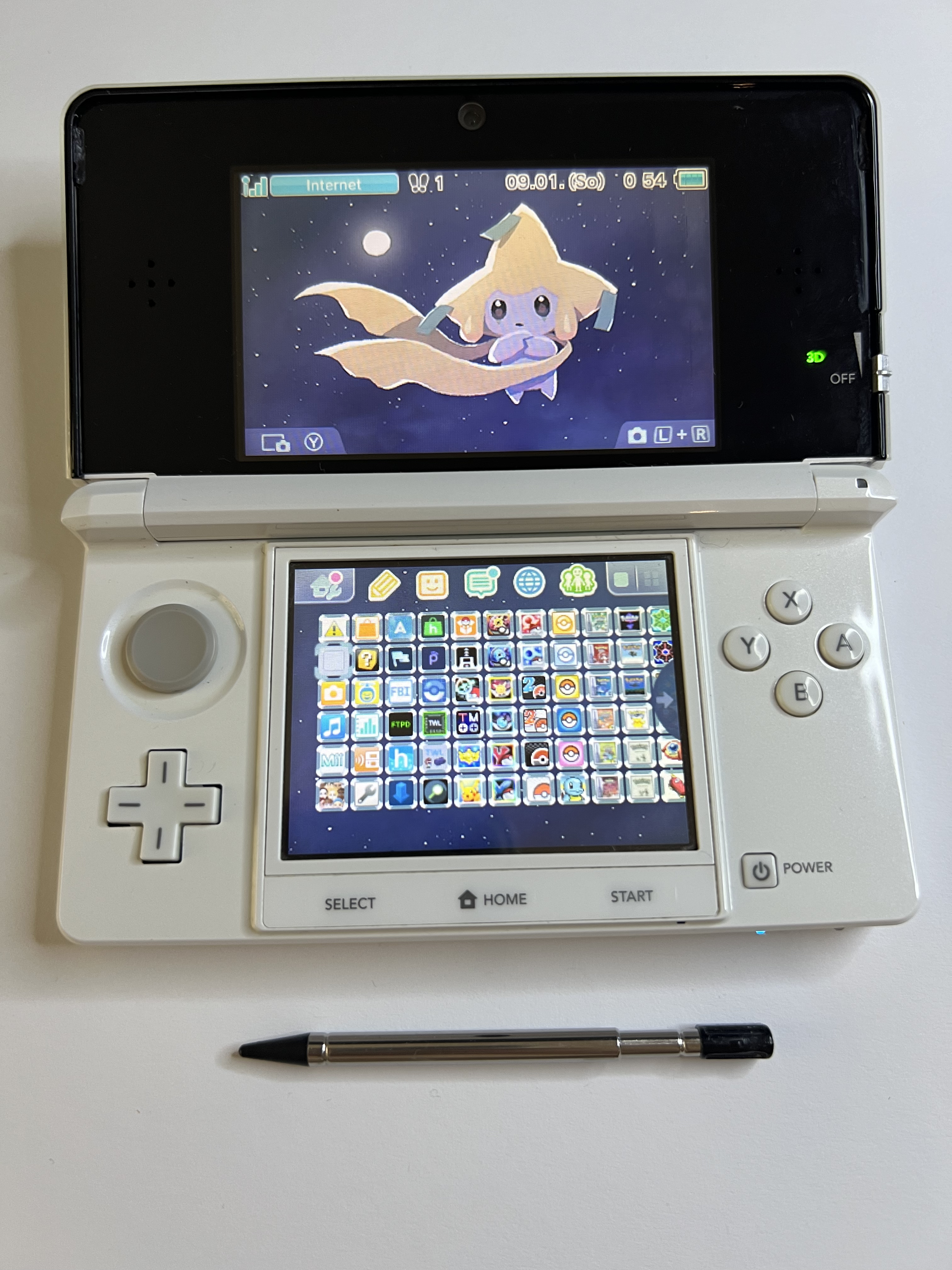 Nintendo 3DS Konsole weiß mit OVP, 128GB, Pokemon Bank, Poke Mover & vielen Extras