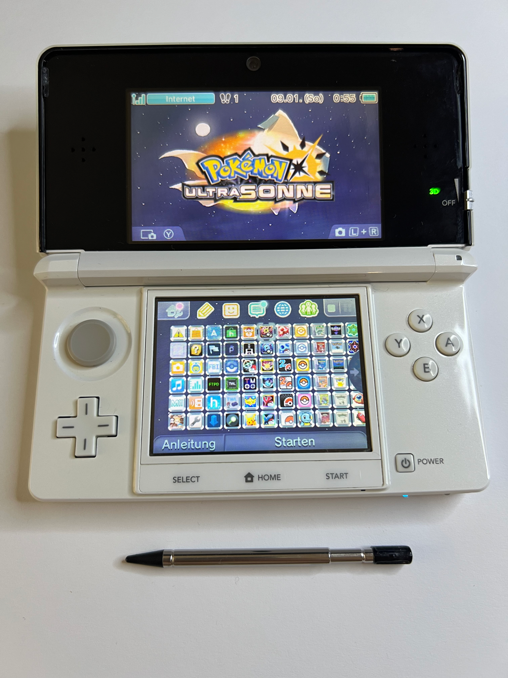 Nintendo 3DS Konsole weiß mit OVP, 128GB, Pokemon Bank, Poke Mover & vielen Extras