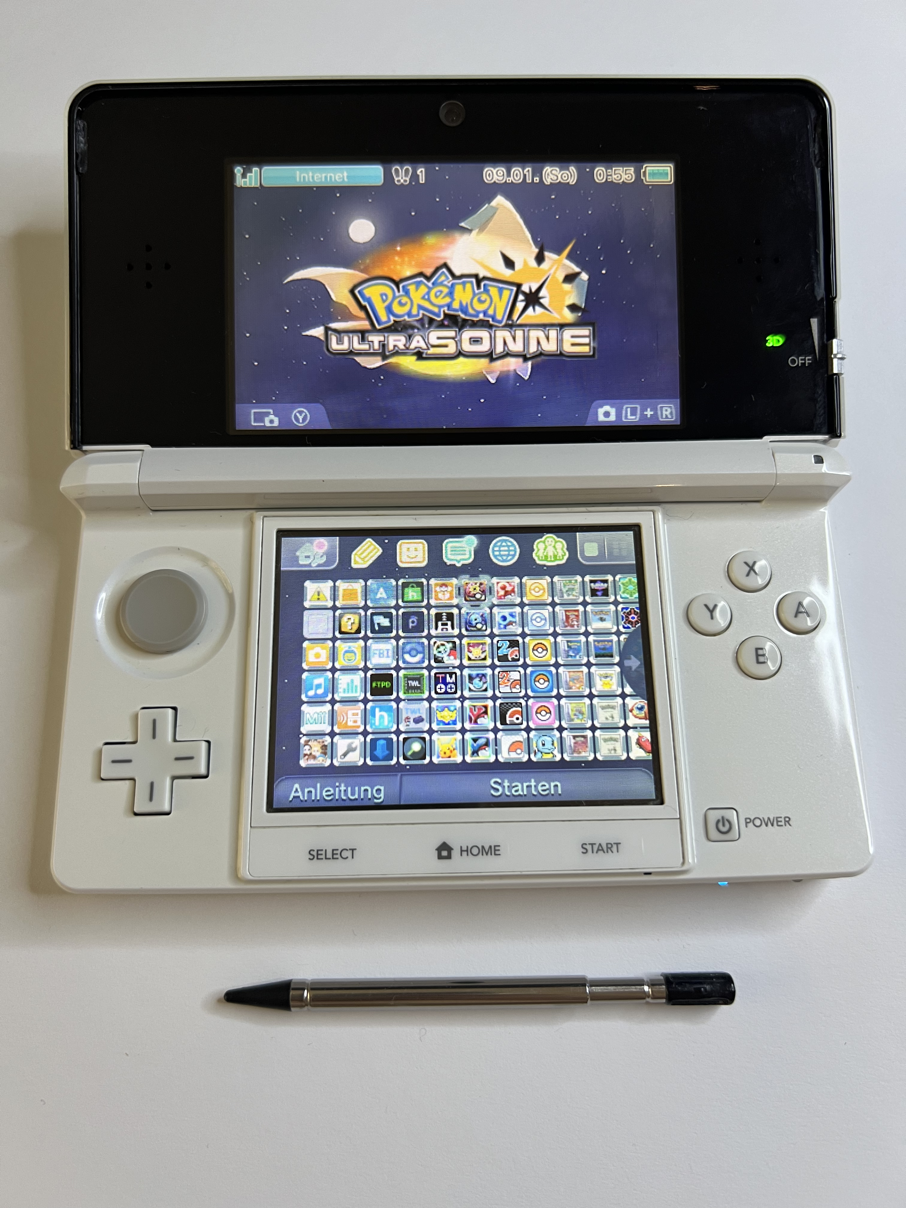 Nintendo 3DS Konsole weiß mit OVP, 128GB, Pokemon Bank, Poke Mover & vielen Extras