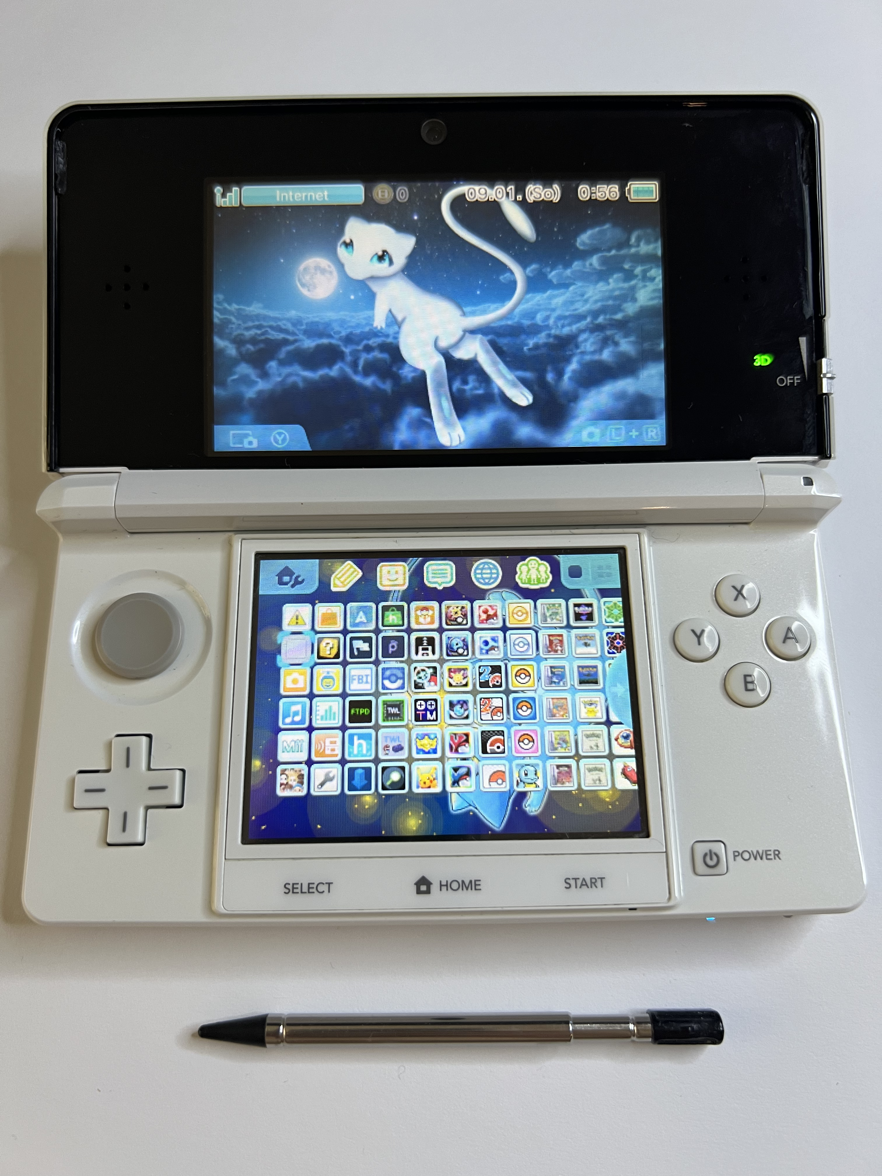 Nintendo 3DS Konsole perl weiß mit 128GB, Pokemon Bank, Poke Mover & vielen Extras
