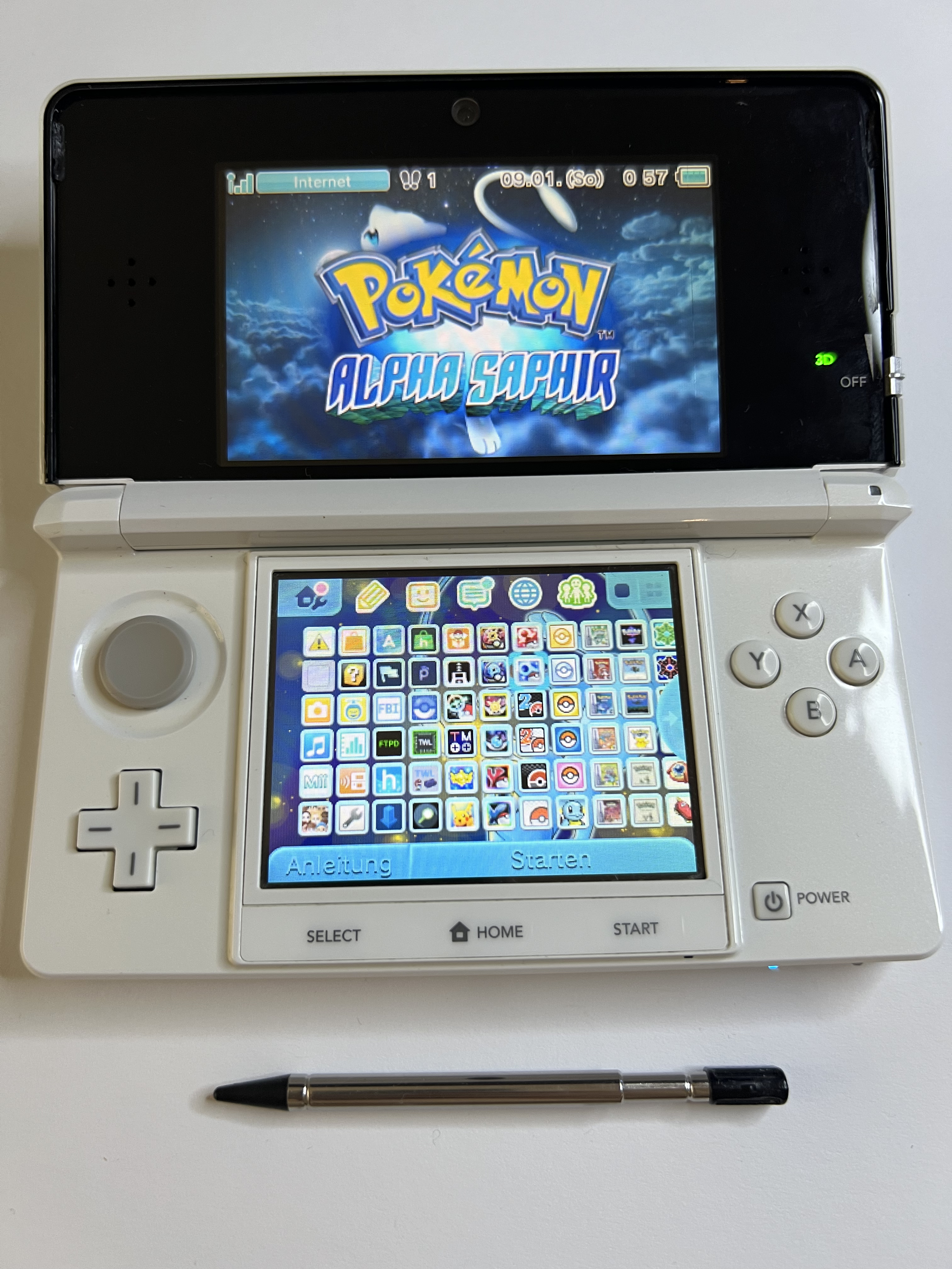 Nintendo 3DS Konsole perl weiß mit 128GB, Pokemon Bank, Poke Mover & vielen Extras