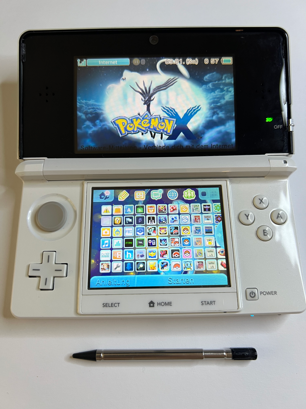 Nintendo 3DS Konsole perl weiß mit 128GB, Pokemon Bank, Poke Mover & vielen Extras