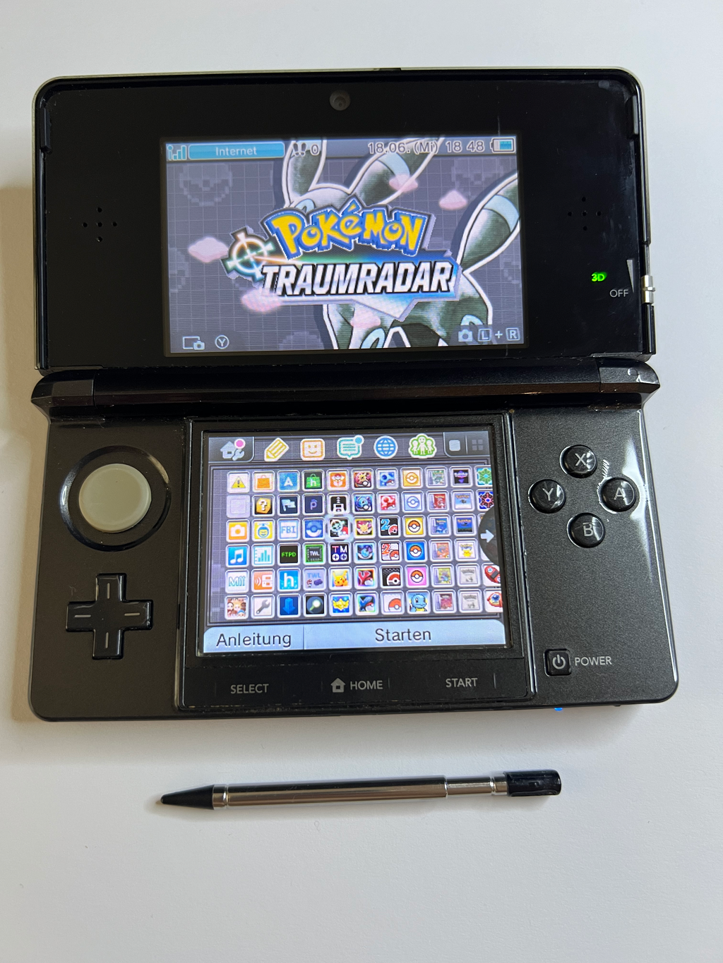Nintendo 3DS Konsole cosmos schwarz mit 128GB, Pokemon Bank, Poke Mover & vielen Extras