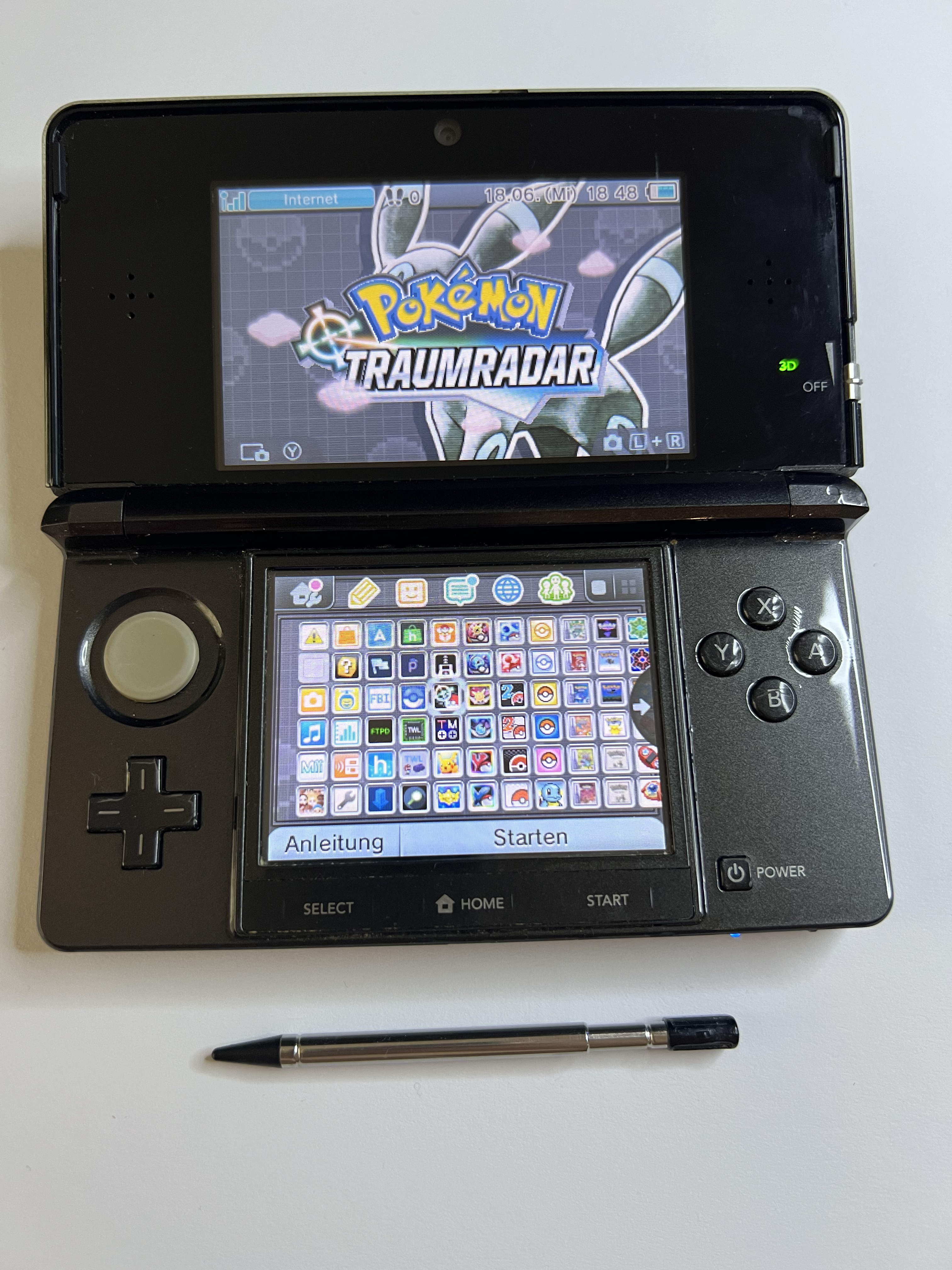Nintendo 3DS Konsole cosmos schwarz mit 128GB, Pokemon Bank, Poke Mover & vielen Extras