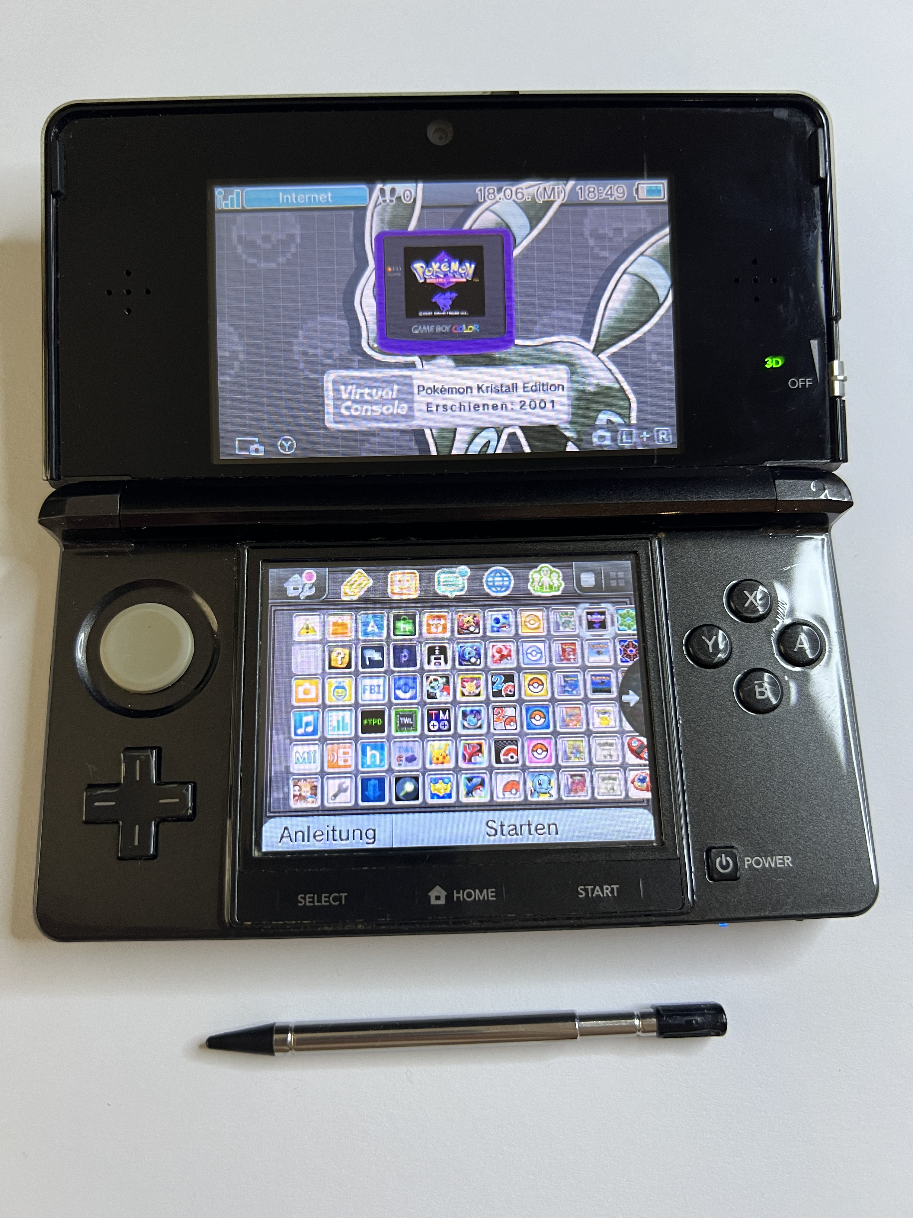 Nintendo 3DS Konsole cosmos schwarz mit 128GB, Pokemon Bank, Poke Mover & vielen Extras