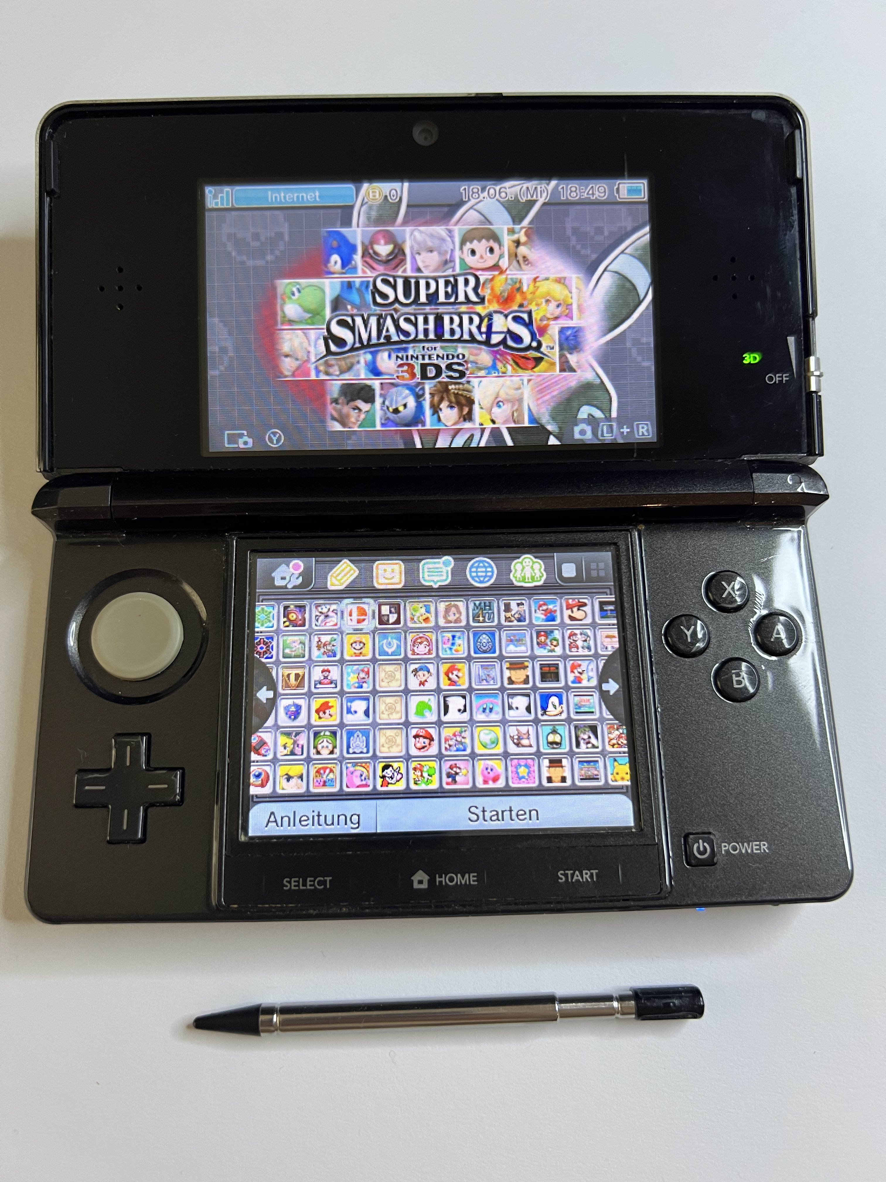Nintendo 3DS Konsole cosmos schwarz mit 128GB, Pokemon Bank, Poke Mover & vielen Extras