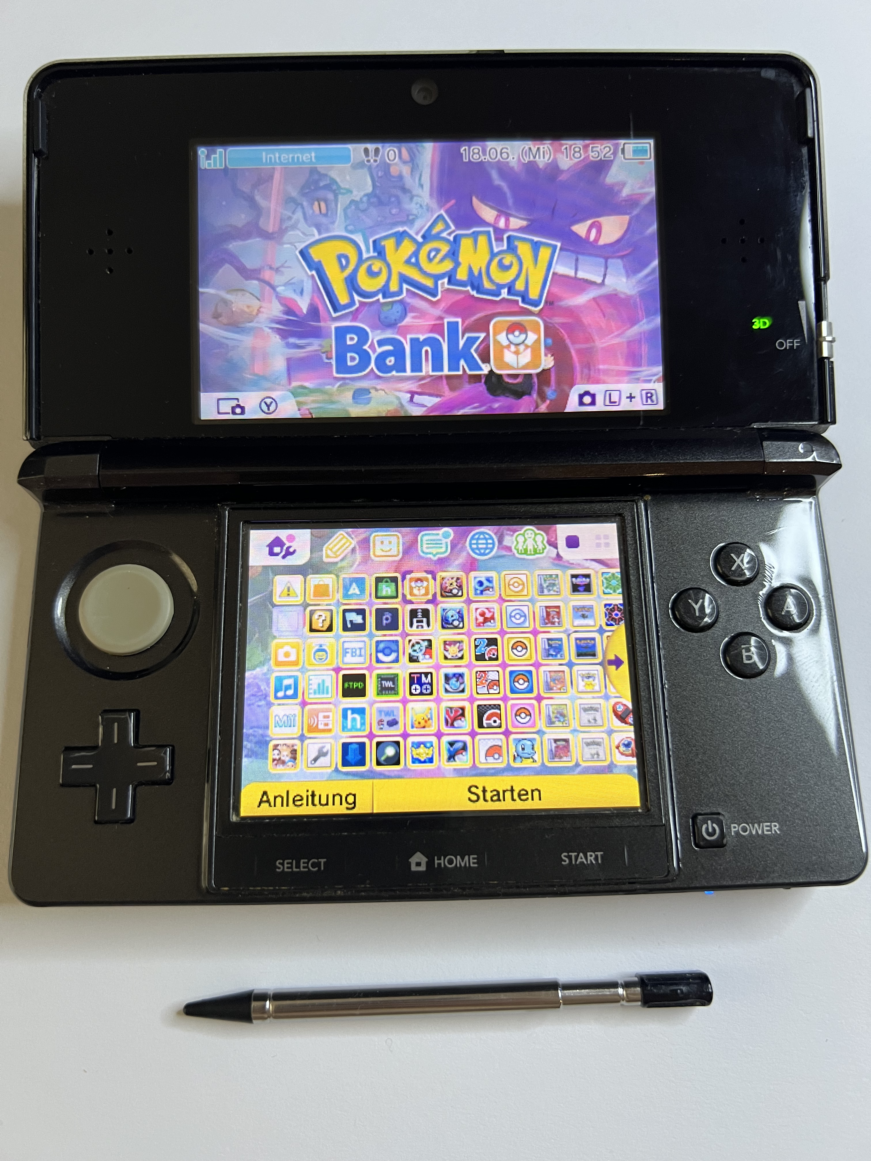 Nintendo 3DS Konsole cosmos schwarz mit 128GB, Pokemon Bank, Poke Mover & vielen Extras