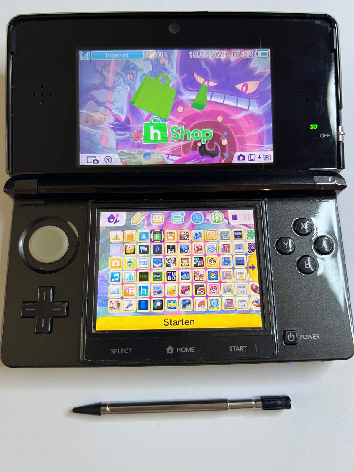 Nintendo 3DS Konsole cosmos schwarz mit 128GB, Pokemon Bank, Poke Mover & vielen Extras