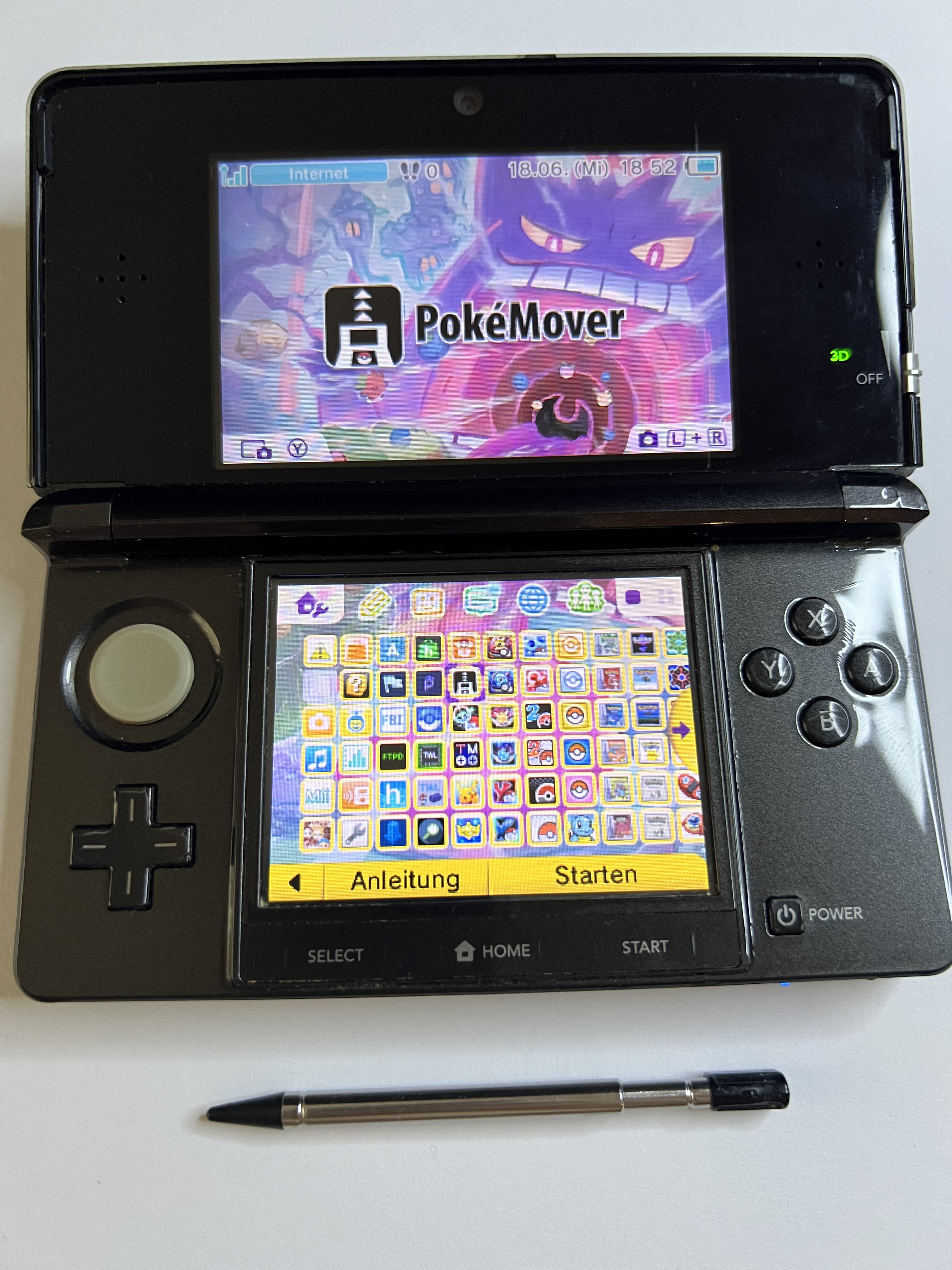 Nintendo 3DS Konsole cosmos schwarz mit 128GB, Pokemon Bank, Poke Mover & vielen Extras