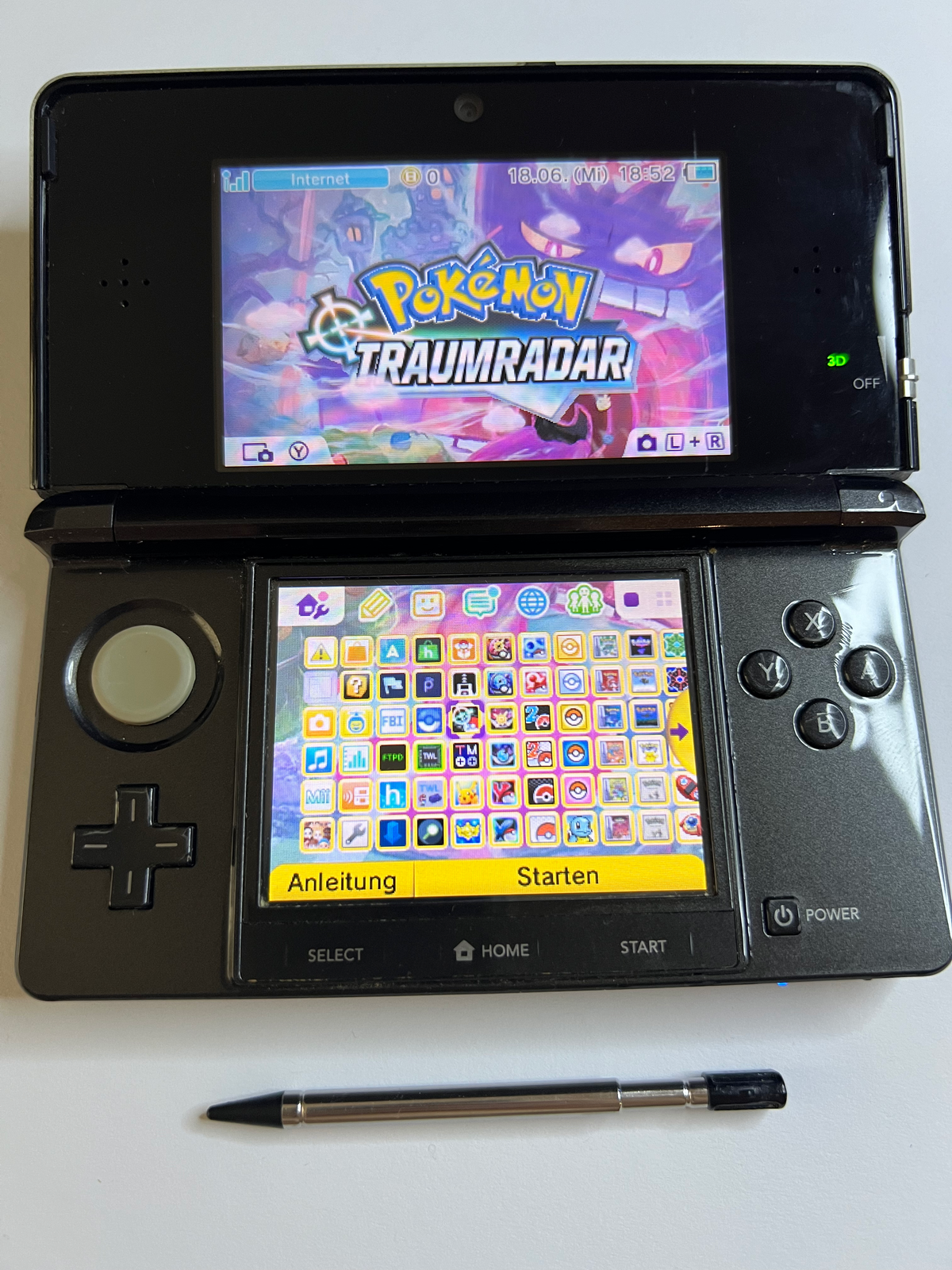 Nintendo 3DS Konsole cosmos schwarz mit 128GB, Pokemon Bank, Poke Mover & vielen Extras