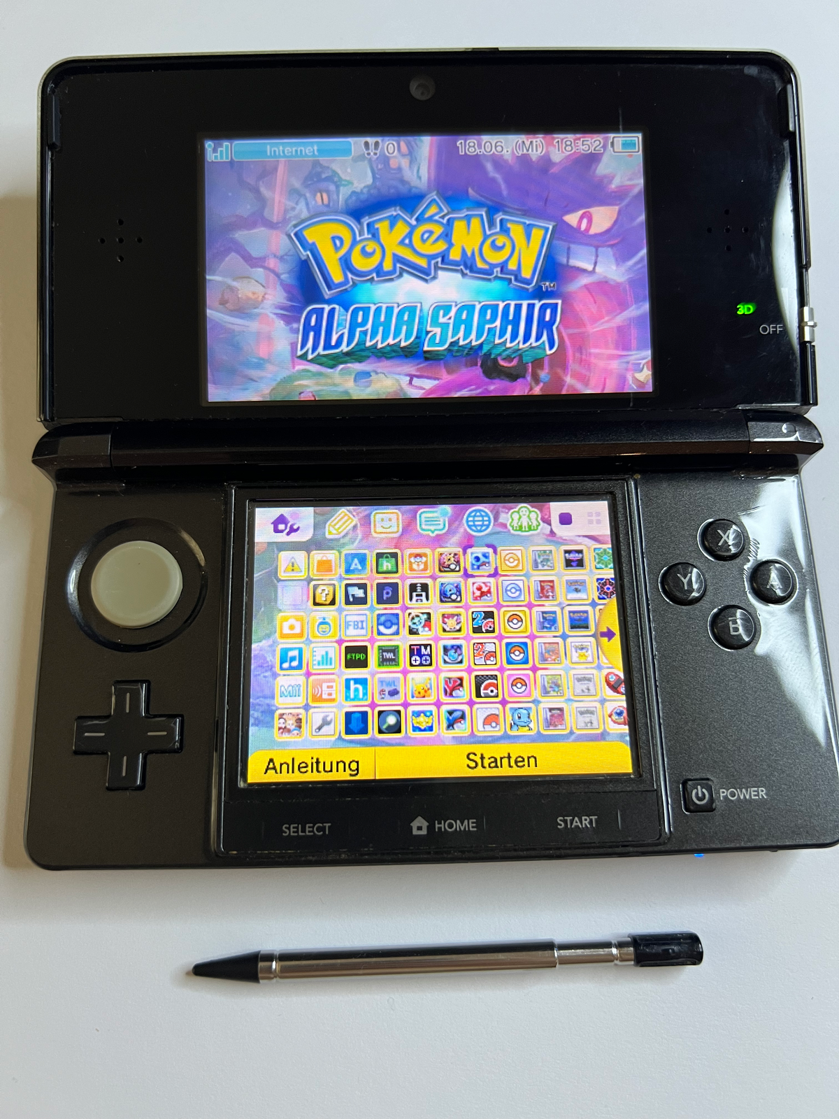 Nintendo 3DS Konsole cosmos schwarz mit 128GB, Pokemon Bank, Poke Mover & vielen Extras