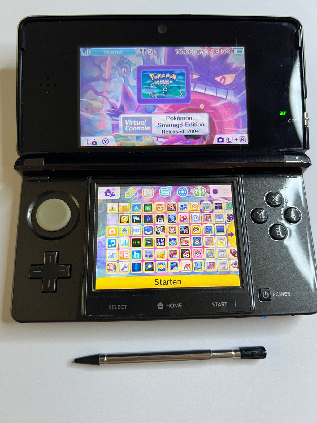 Nintendo 3DS Konsole cosmos schwarz mit 128GB, Pokemon Bank, Poke Mover & vielen Extras